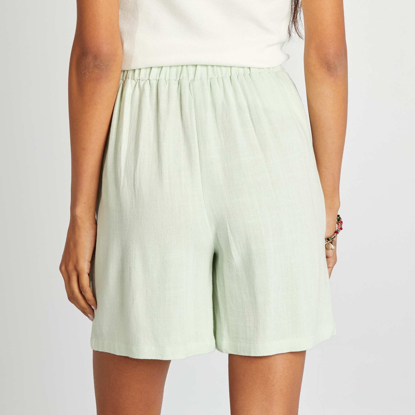 Short en lin mélangé taille haute VERT