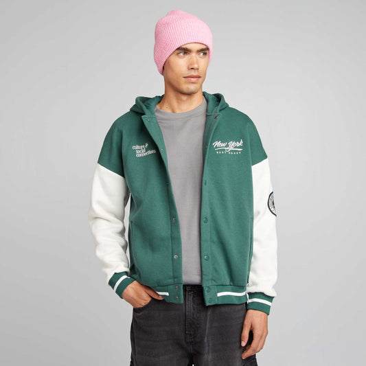 Sweat à capuche style campus Vert/blanc