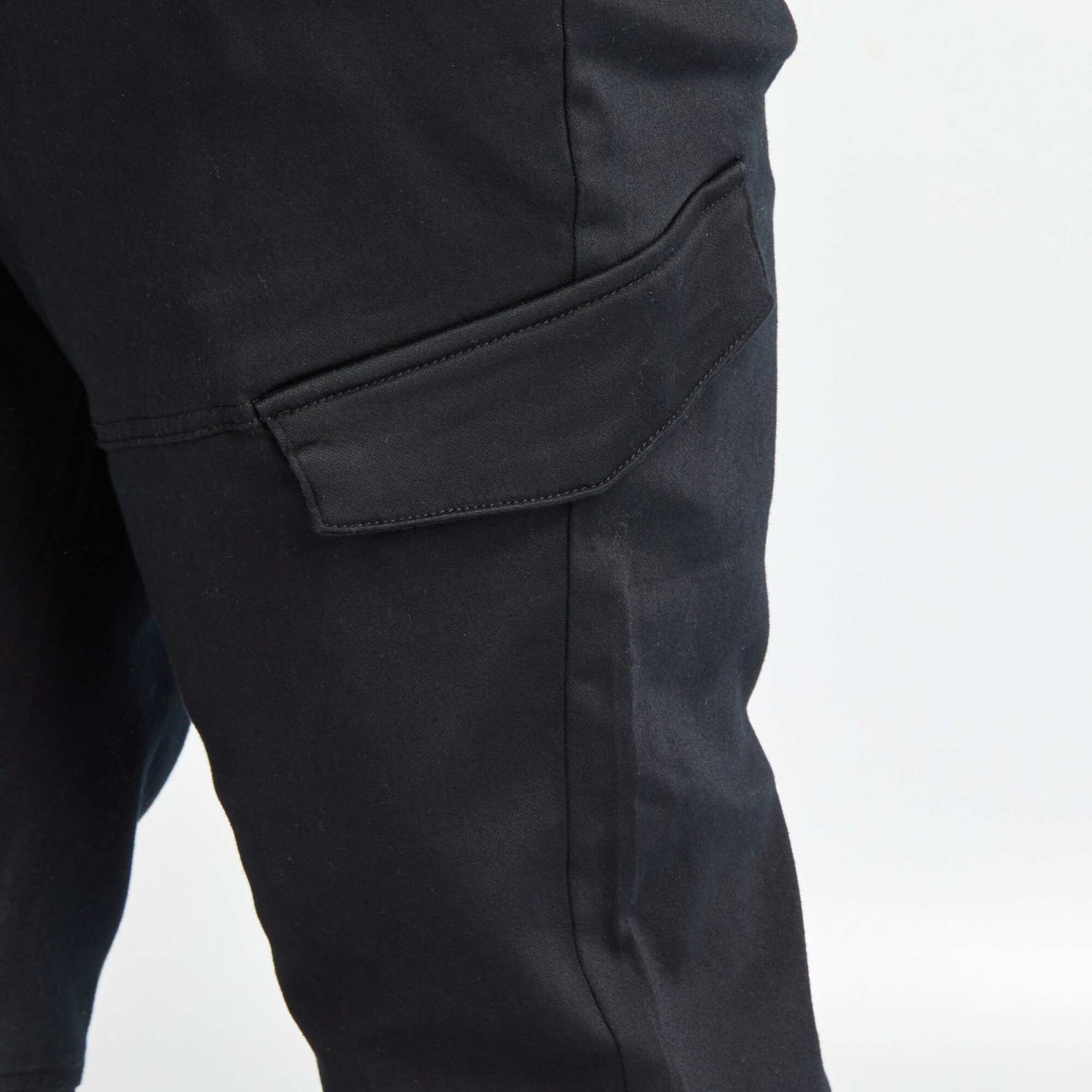 Pantalon multipoches noir