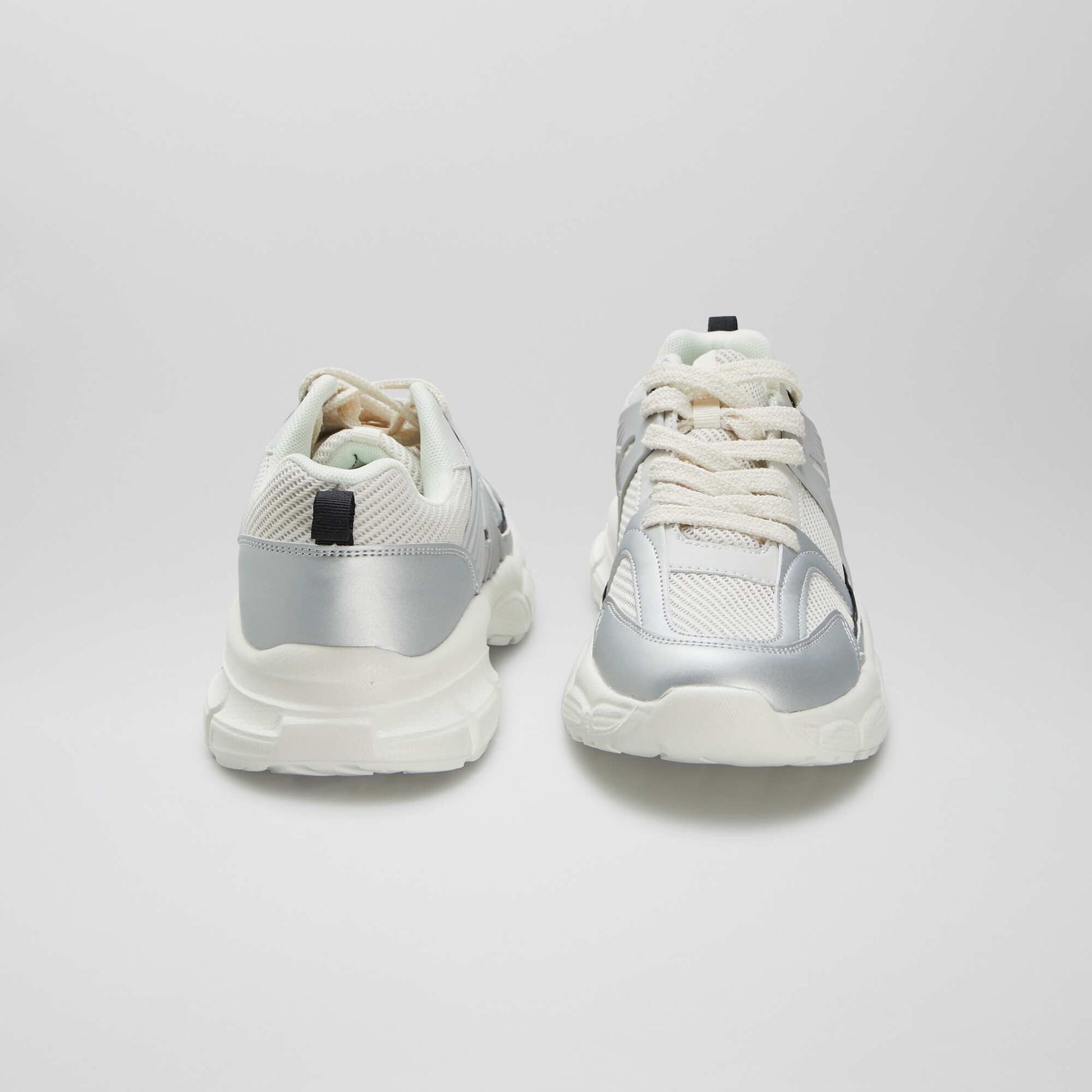 Baskets running semelles chunky BLANC