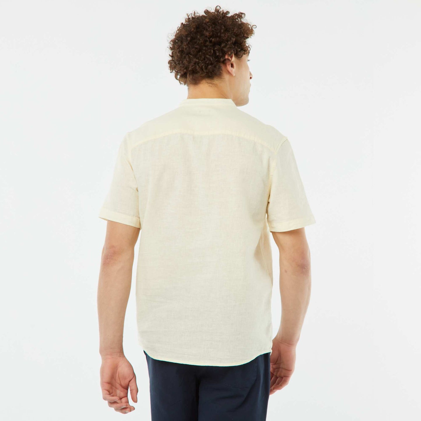 Chemise unie manches courtes col mao JAUNE
