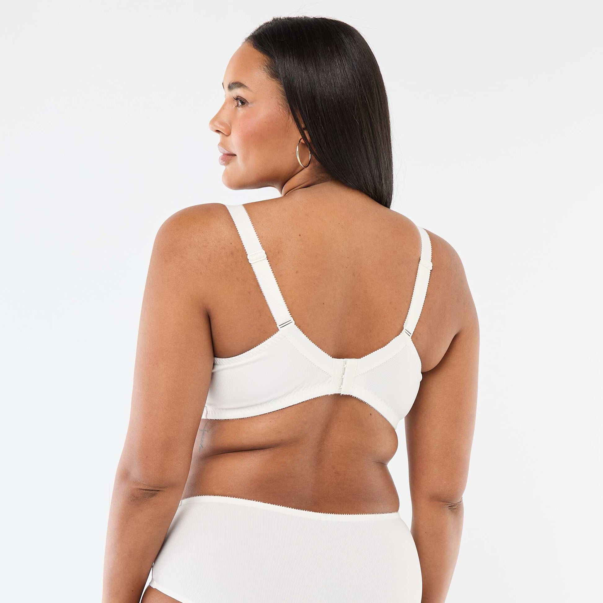 Soutien-gorge corbeille en microfibre côtelée BLANC