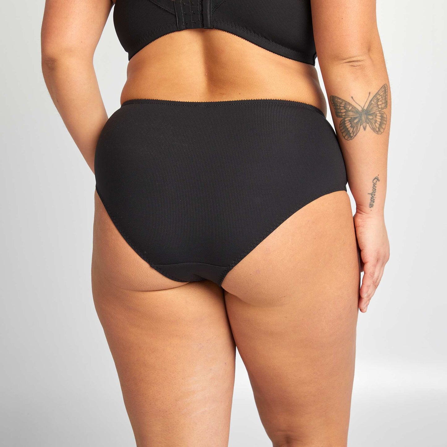 Culotte en microfibre côtelée NOIR