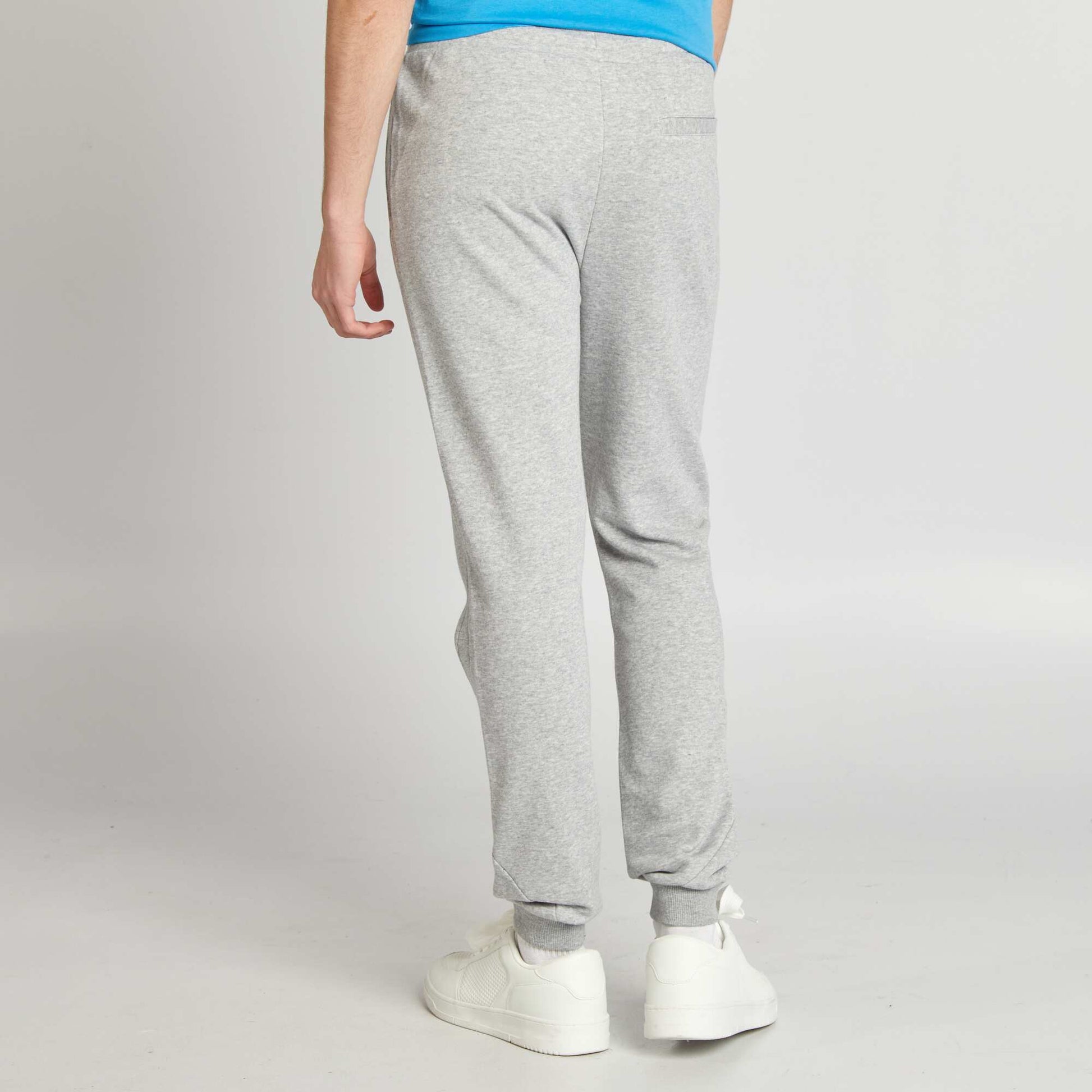 Jogging uni en molleton fin GRIS