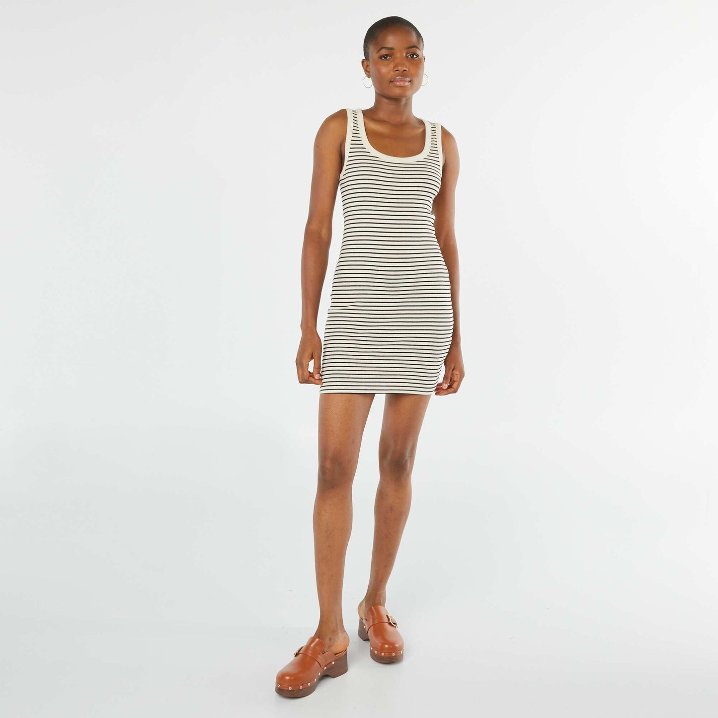 Robe courte en maille côtelée BLANC
