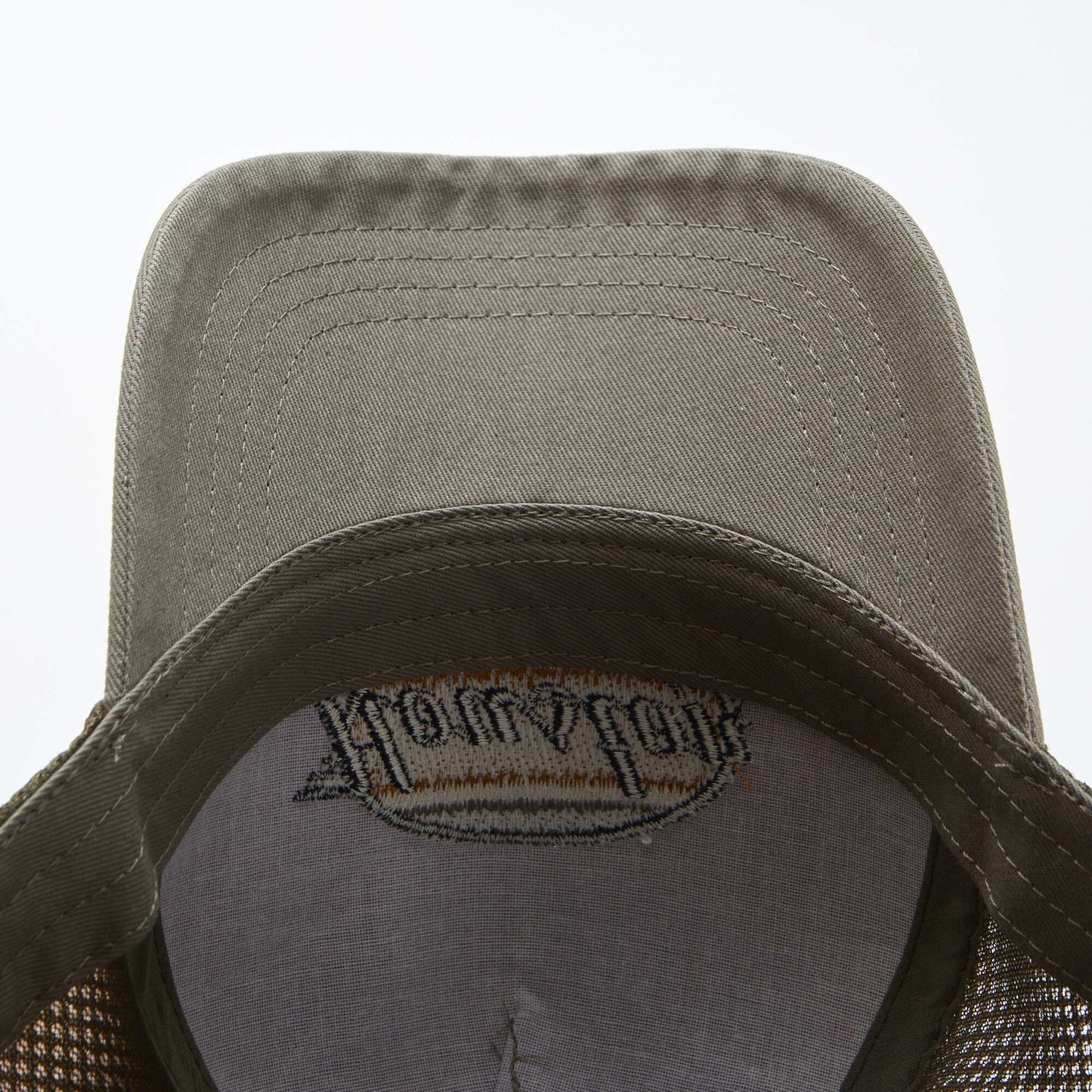 Casquette avec broderie KAKI