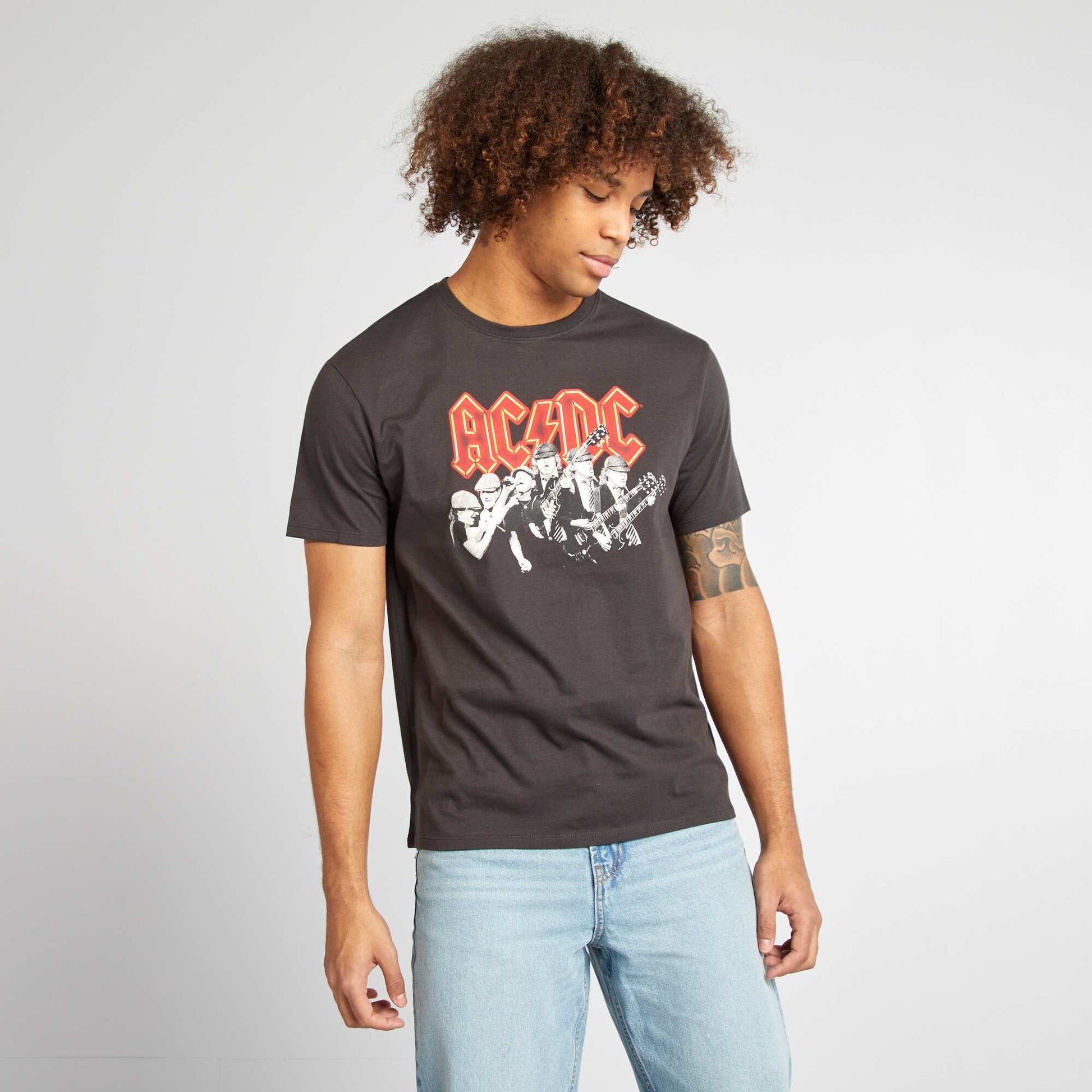 T-shirt AC/DC' manches courtes NOIR