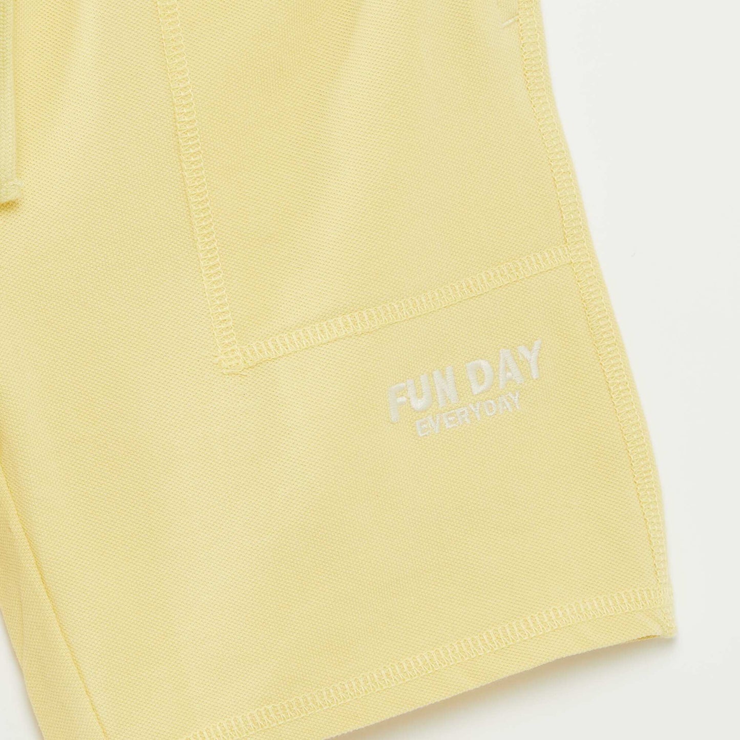 Ensemble t-shirt + short de sport - 2 pièces JAUNE