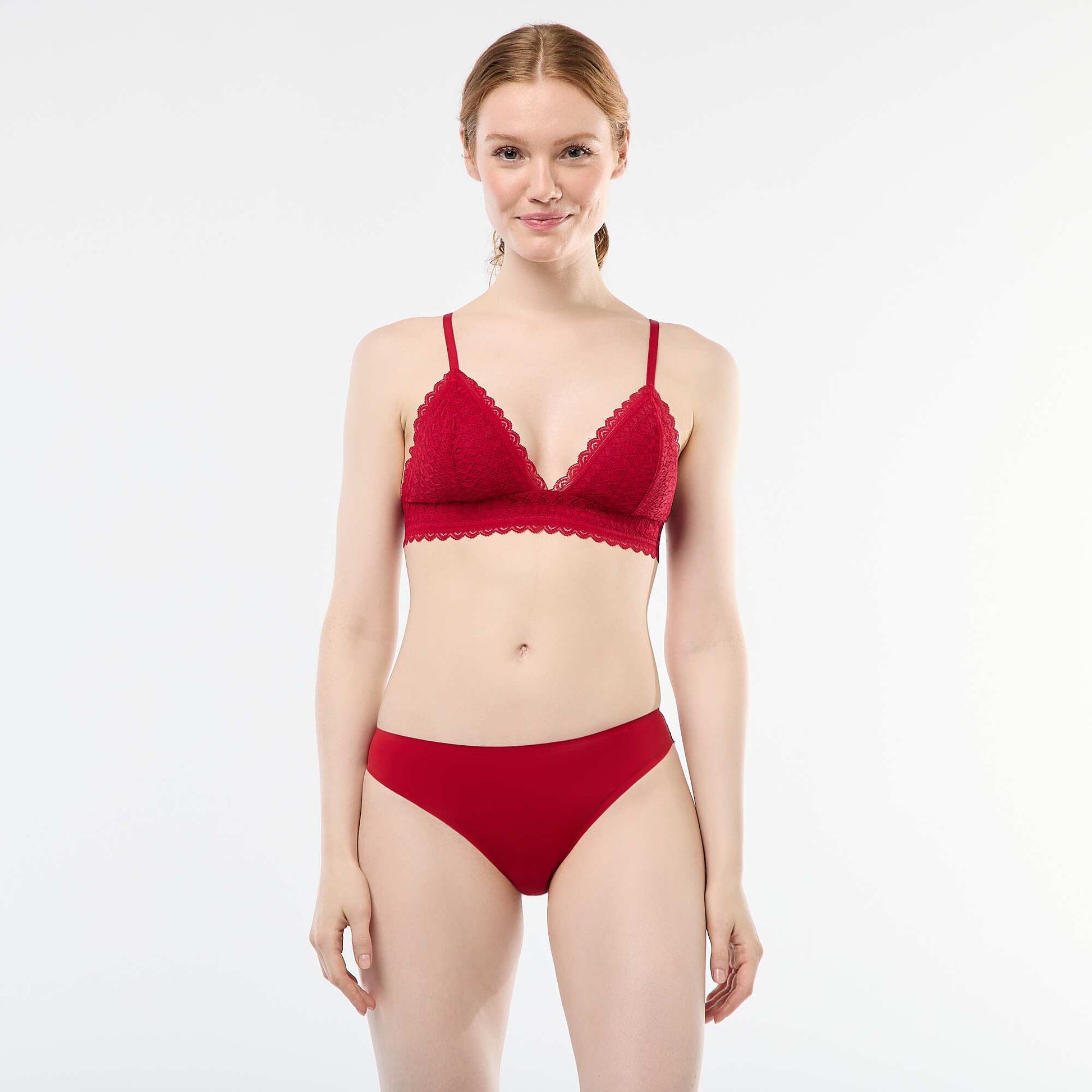 Soutien-gorge triangle en dentelle ROUGE