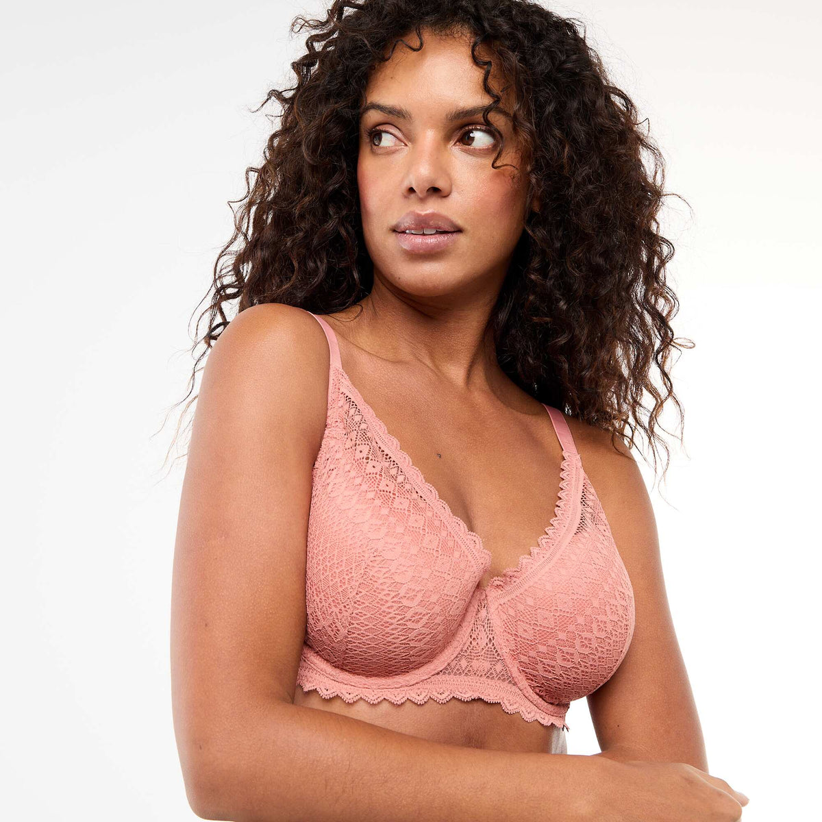Soutien-gorge corbeille emboîtant en dentelle ROSE