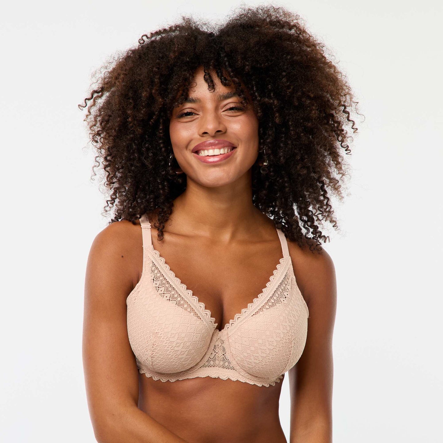 Soutien-gorge corbeille emboîtant en dentelle ROSE CLAIR