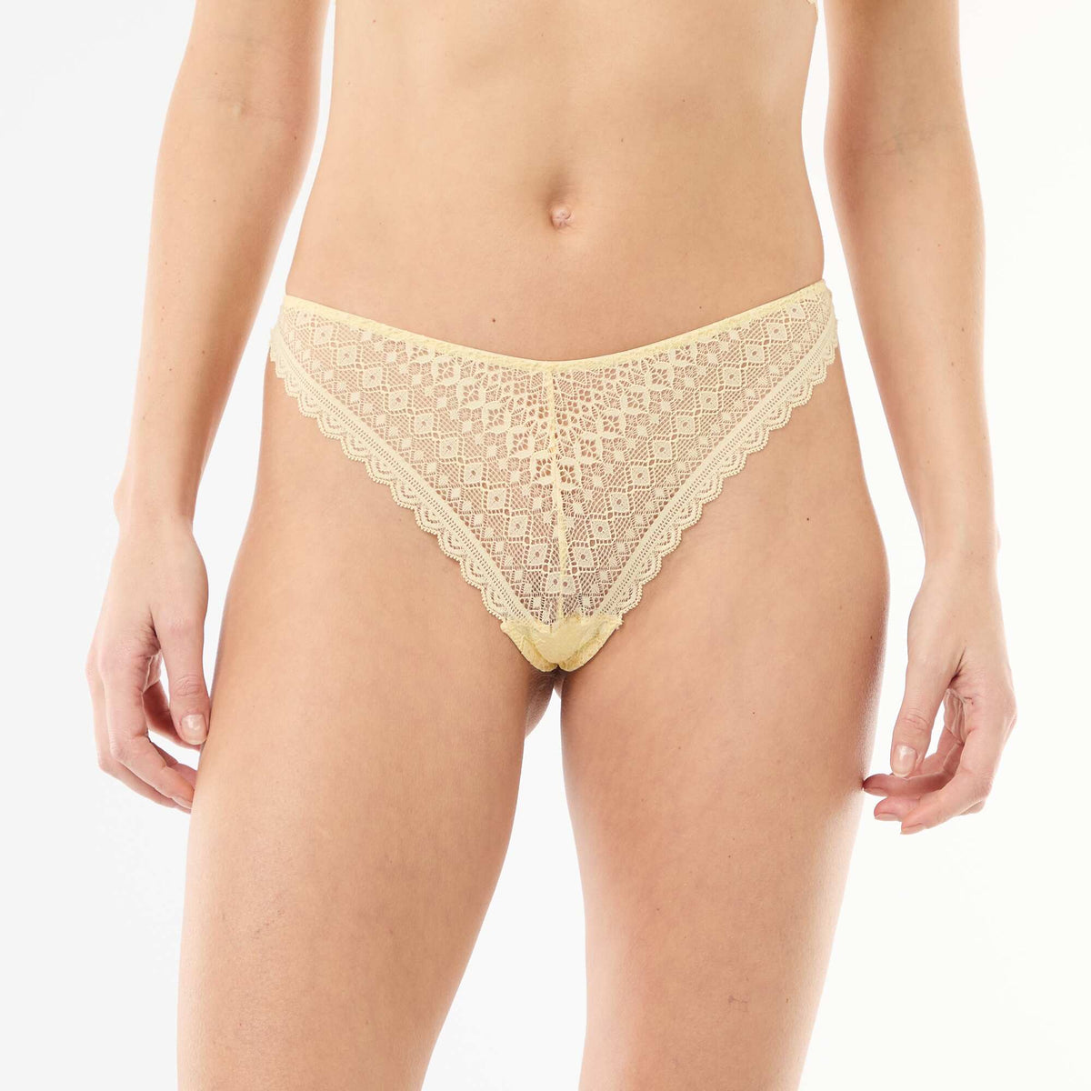 Tanga en dentelle JAUNE