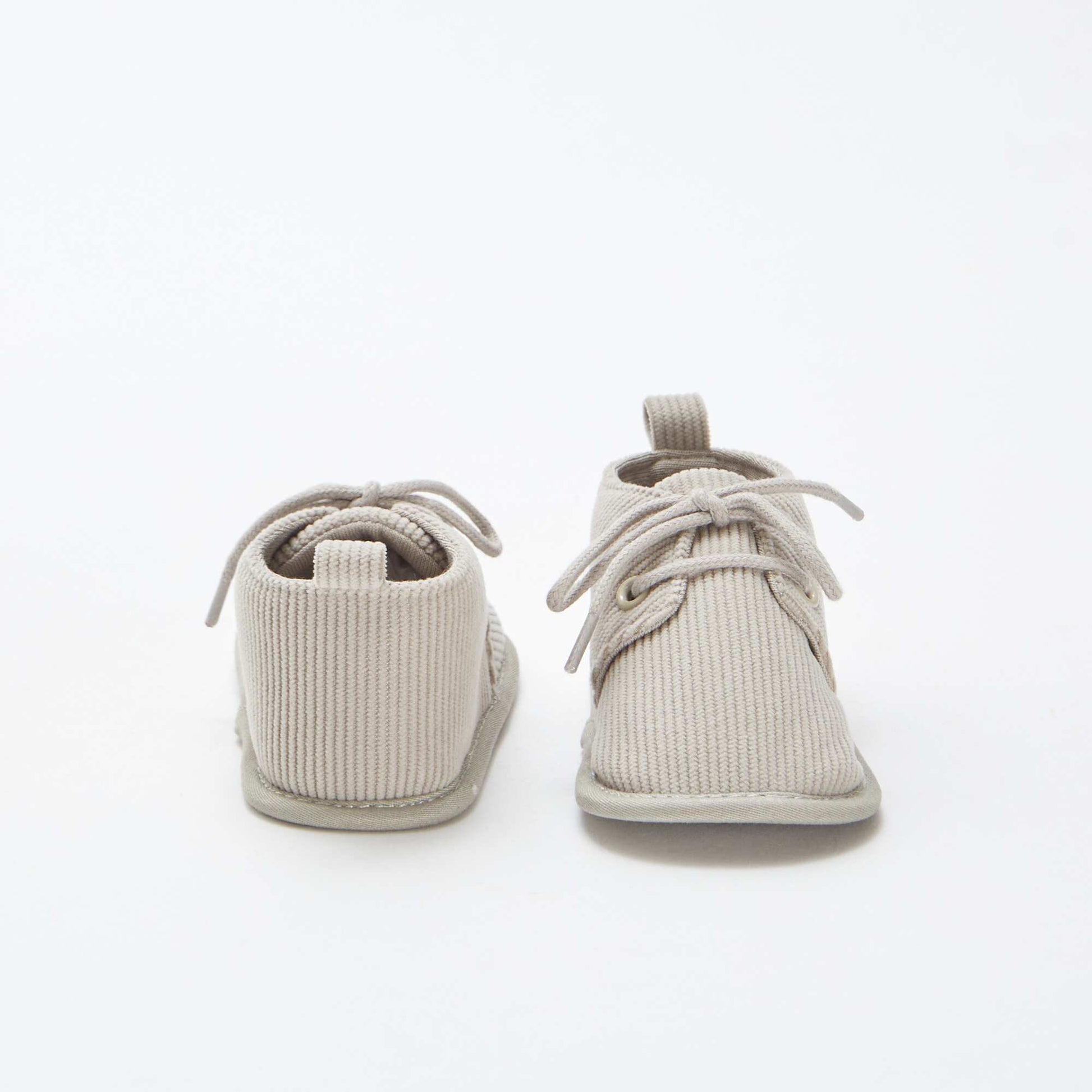 Chaussons à lacets GRIS