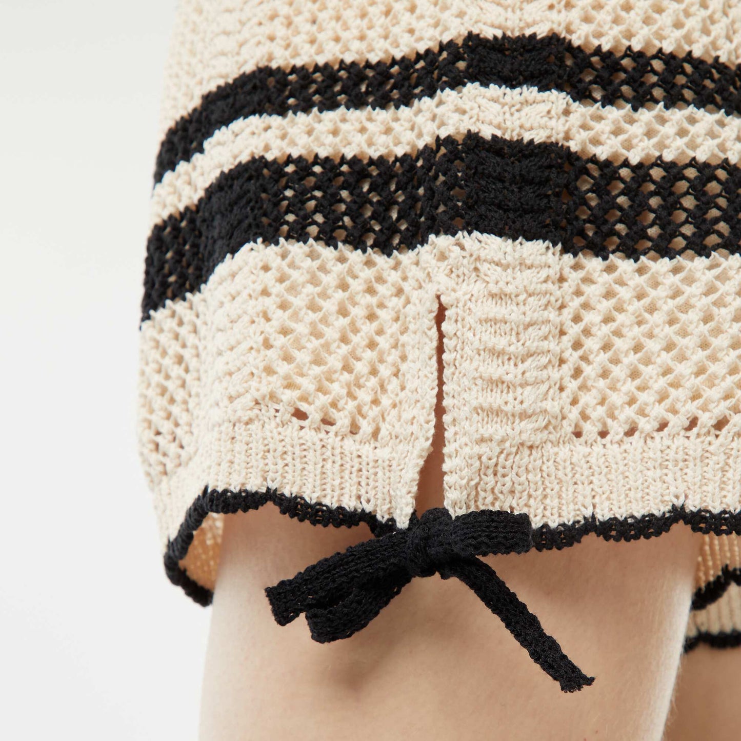 Short en crochet NOIR