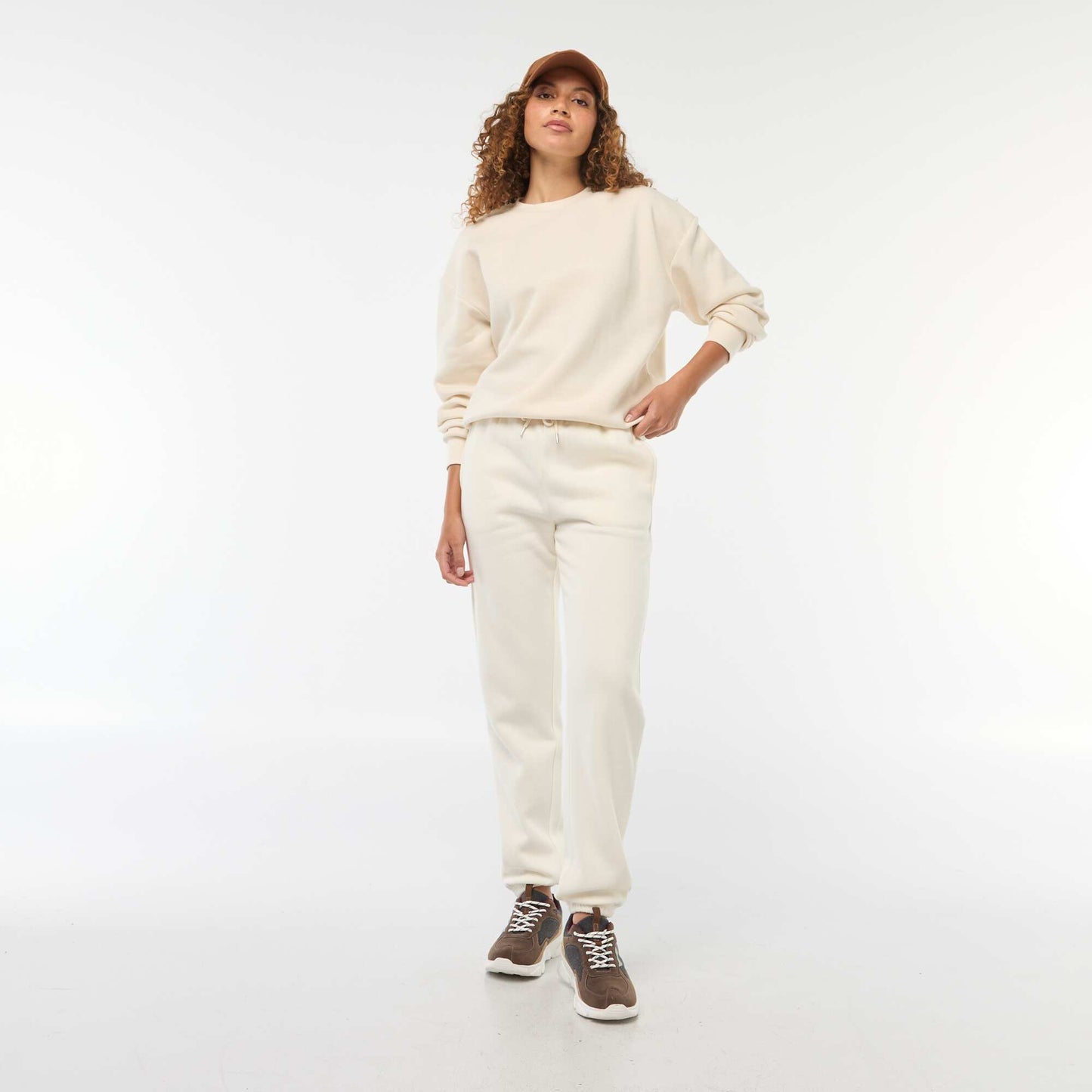 Sweat uni en molleton chaud CRèME