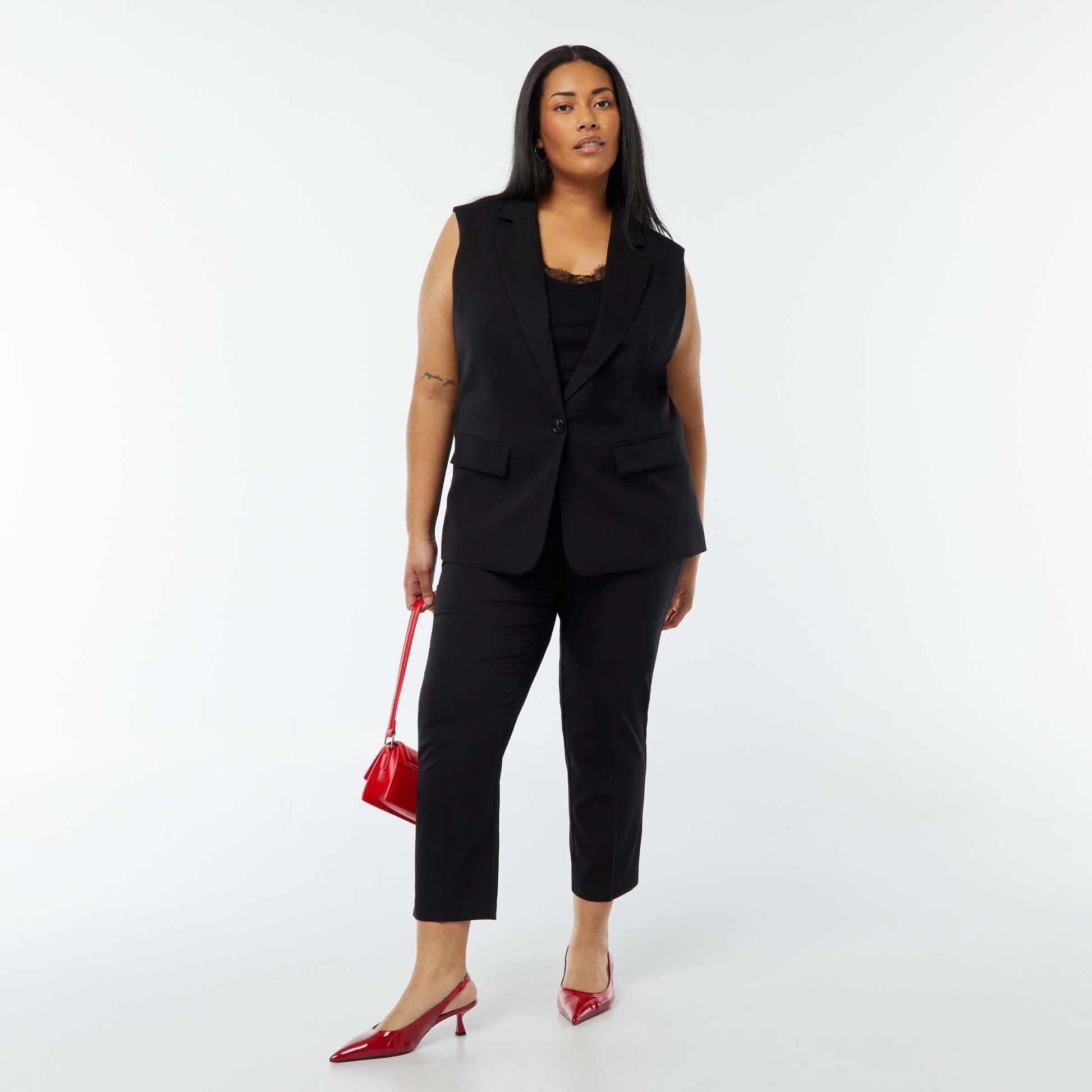 Pantalon cigarette avec ouverture par crochet et zippée NOIR