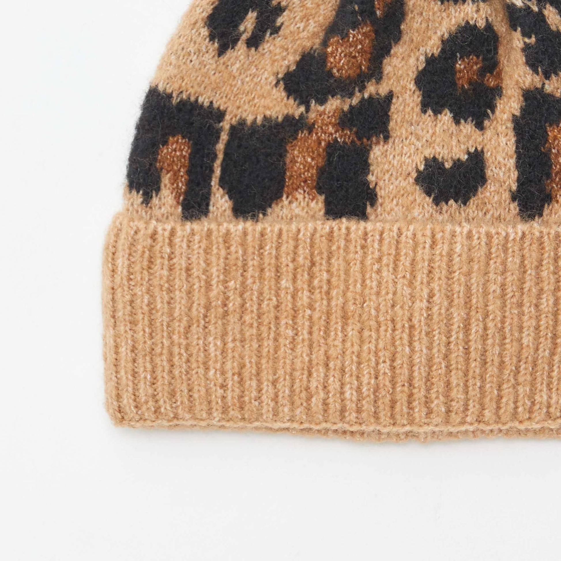 Bonnet côtelé avec revers MARRON