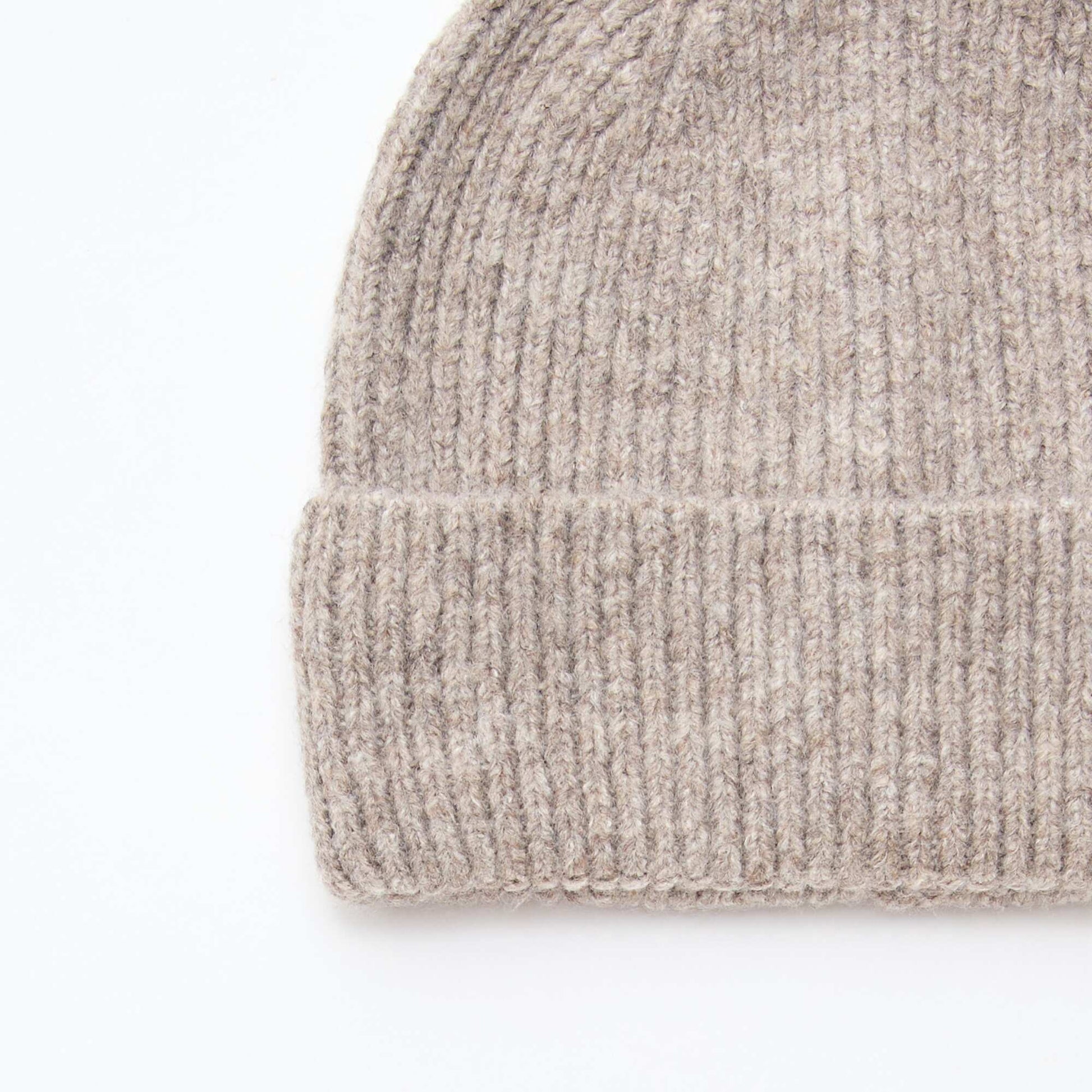 Bonnet côtelé avec revers BEIGE