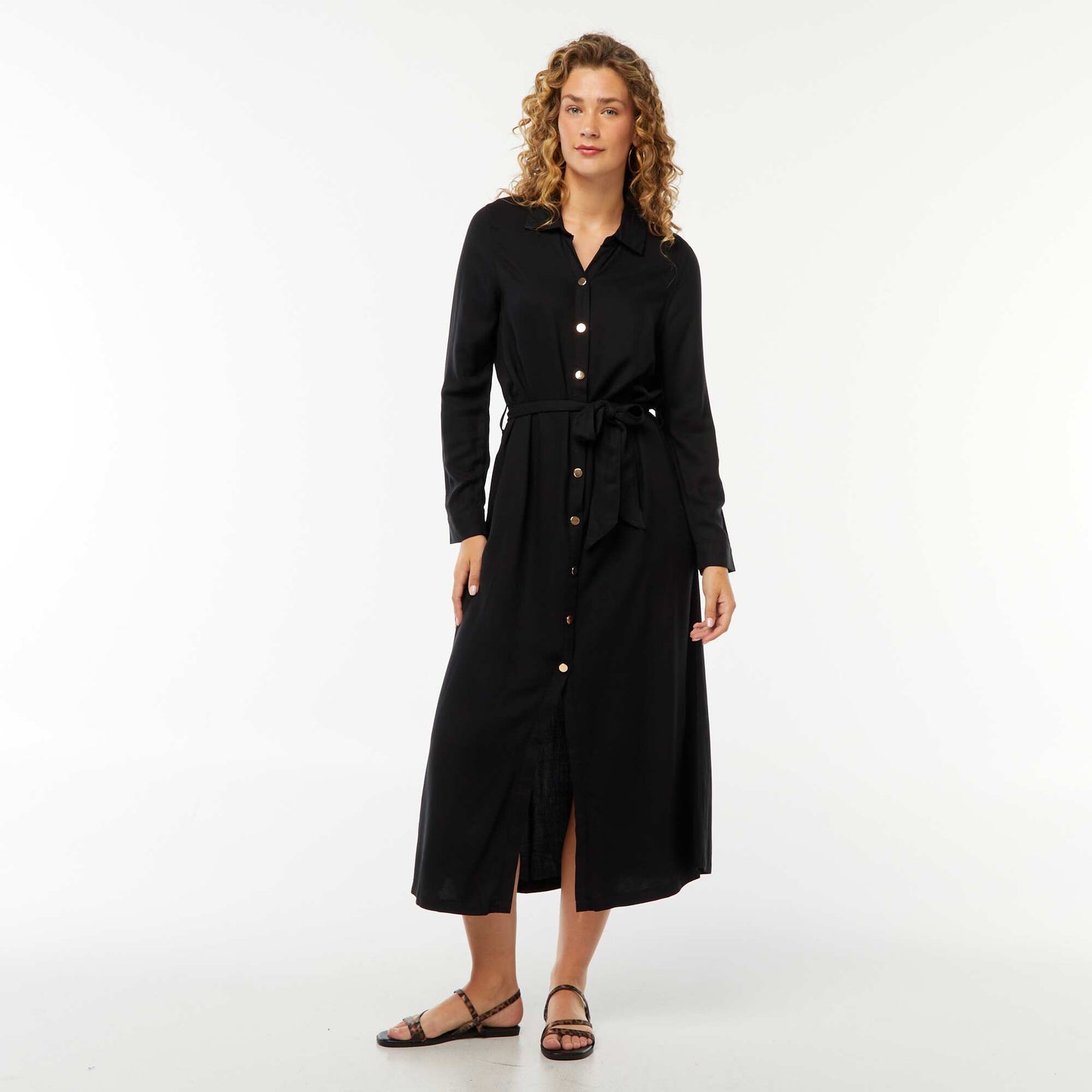 Robe longue chemise imprimée avec ceinture NOIR
