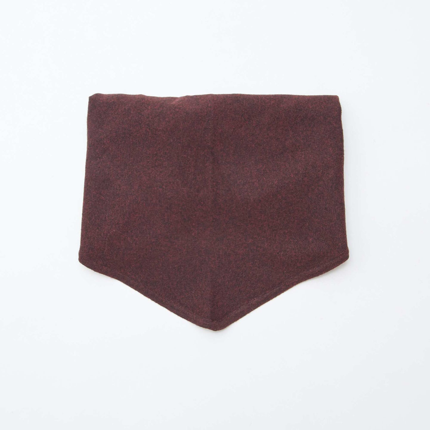 Echarpe triangle maillée ROUGE