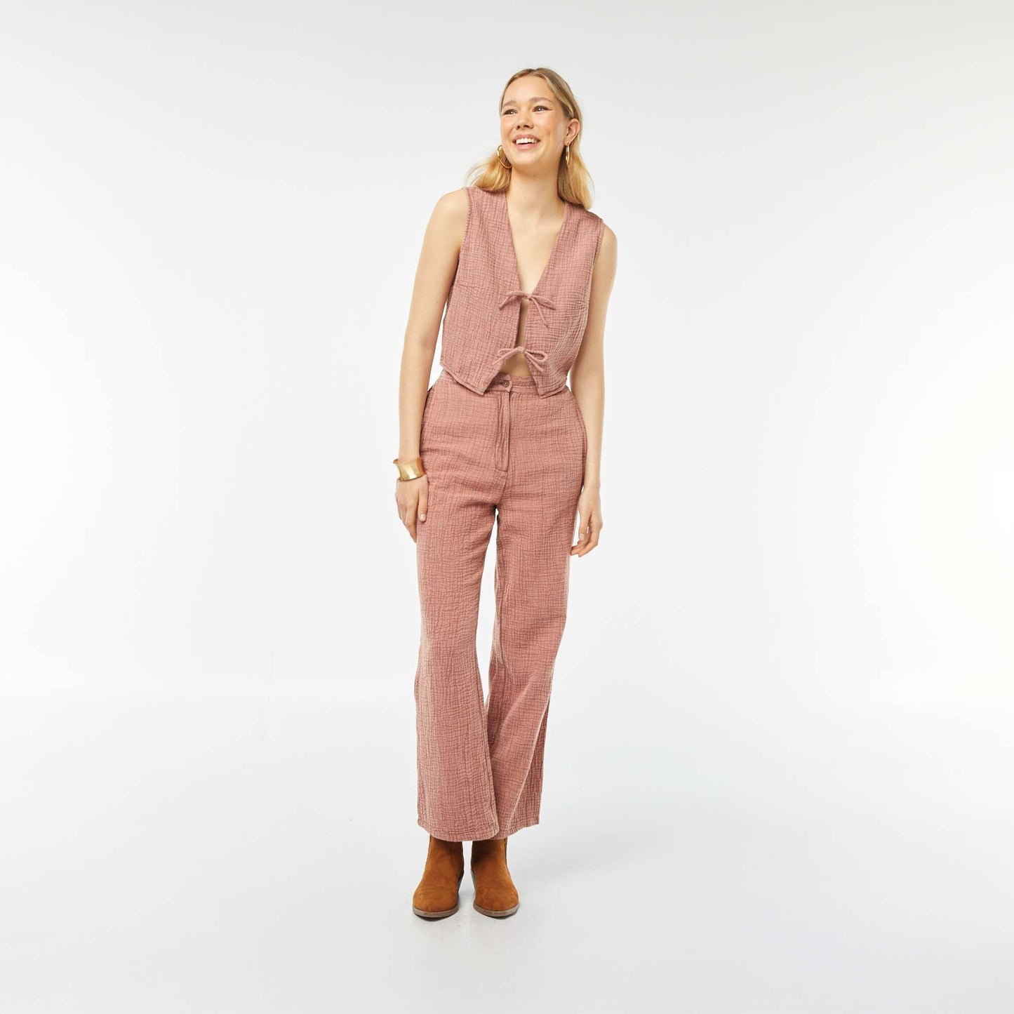 Gilet sans manches avec liens à nouer ROSE