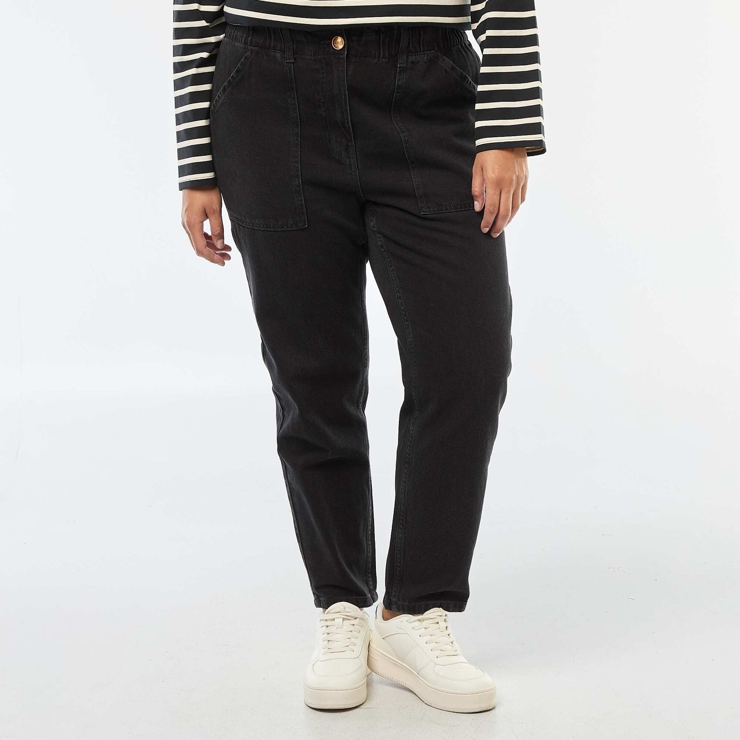 Jean mom à la taille élastiquée GRIS