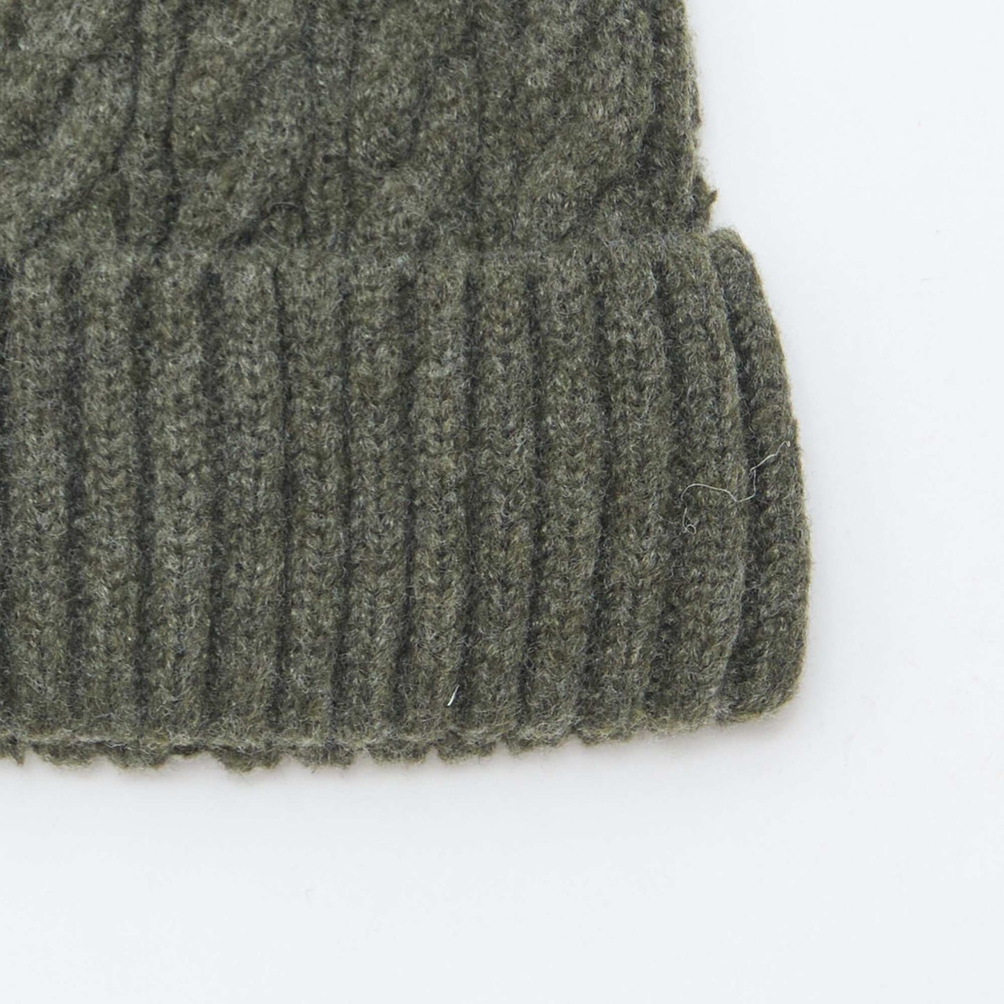 Bonnet en maille torsadée VERT