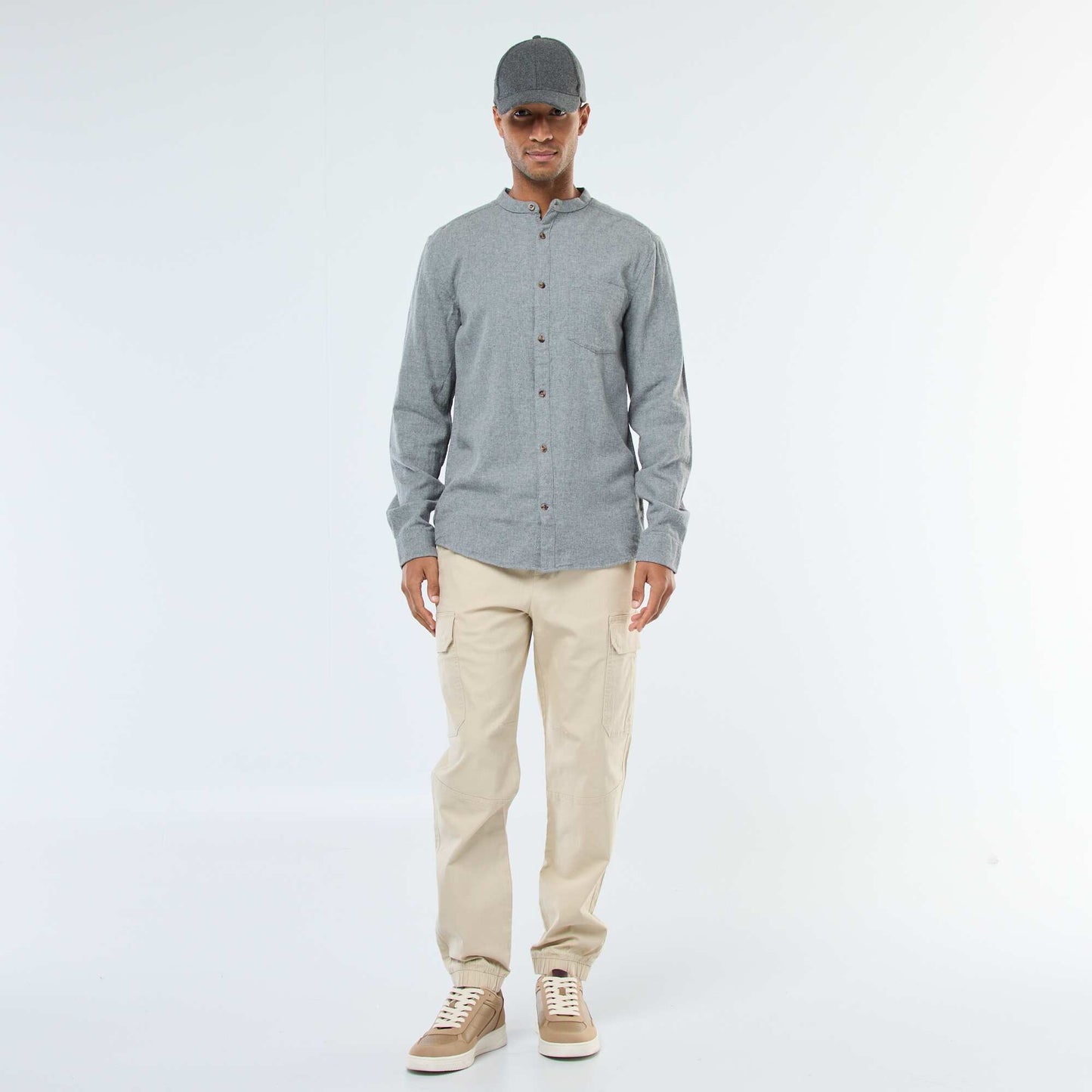 Chemise en flanelle uni avec un col mao GRIS