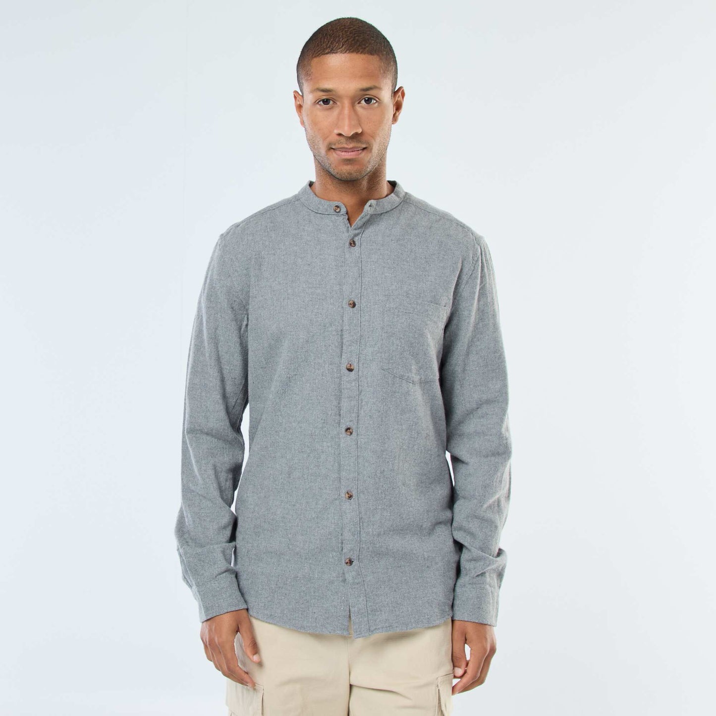 Chemise en flanelle uni avec un col mao GRIS