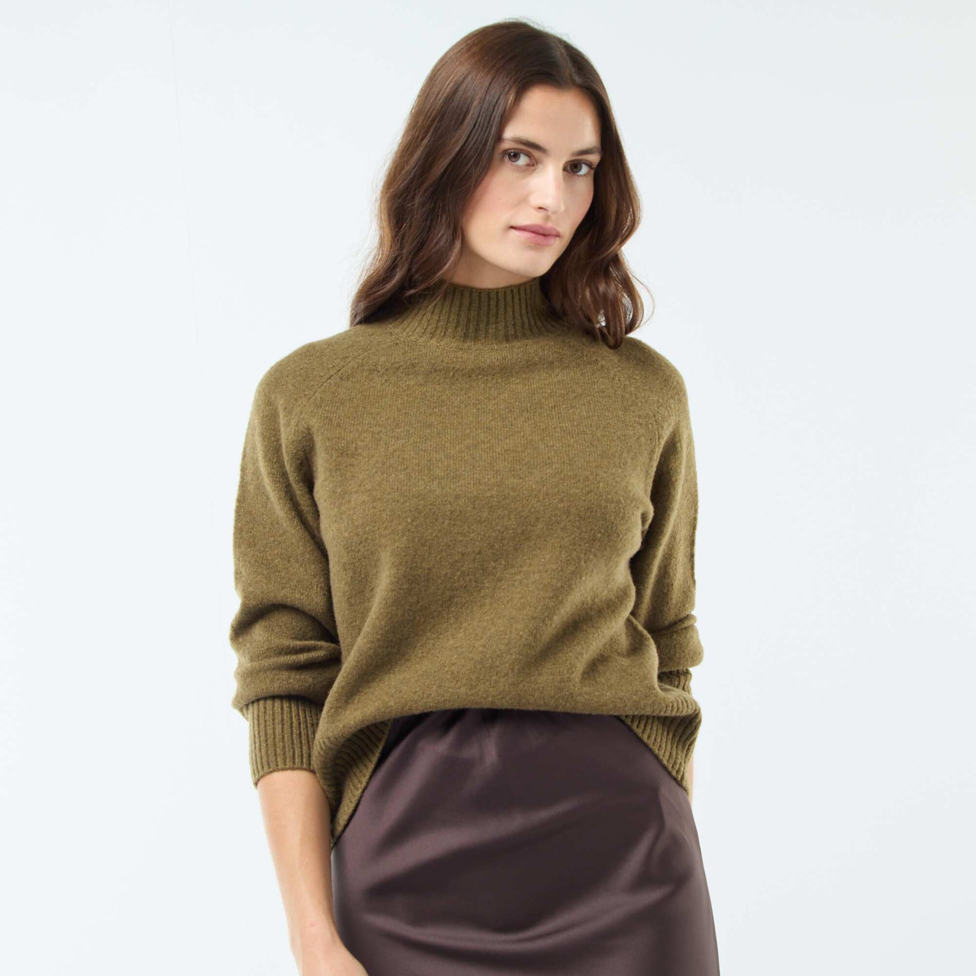 Pull en maille col montant KAKI