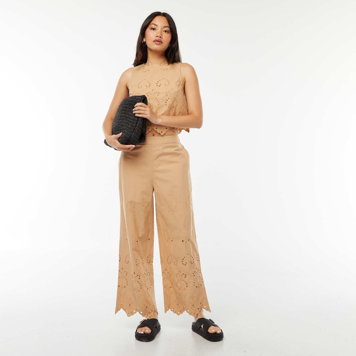 Pantalon large en broderie anglaise BEIGE