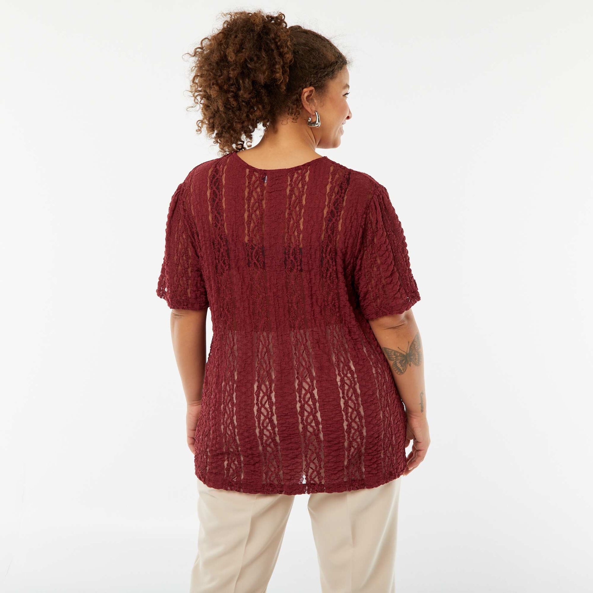 T-shirt en maille dentelée à manches courtes ROUGE