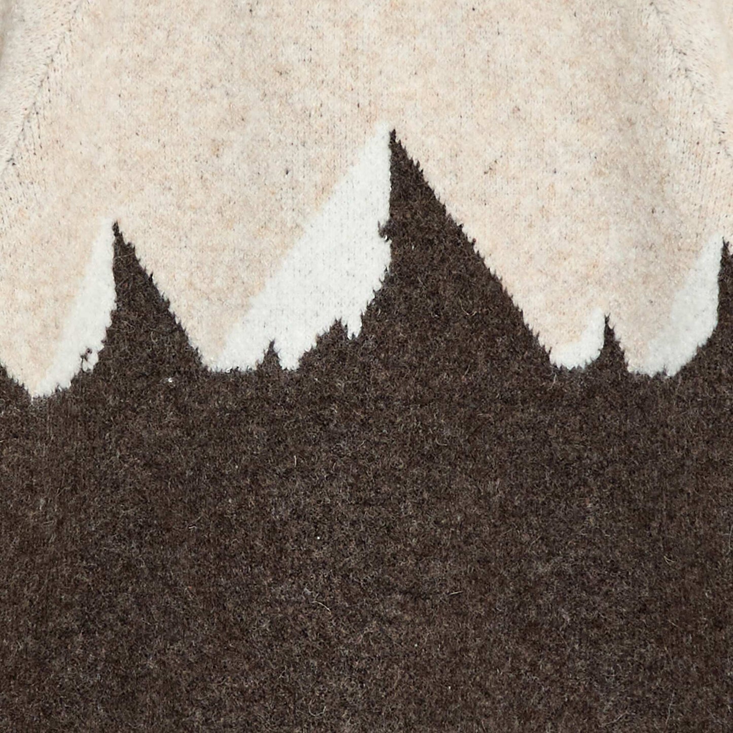 Pull col rond animé BEIGE