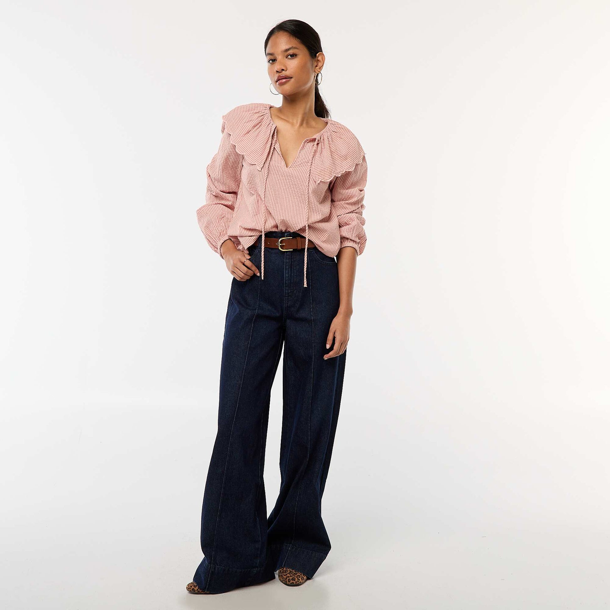 Blouse avec large col claudine ROSE