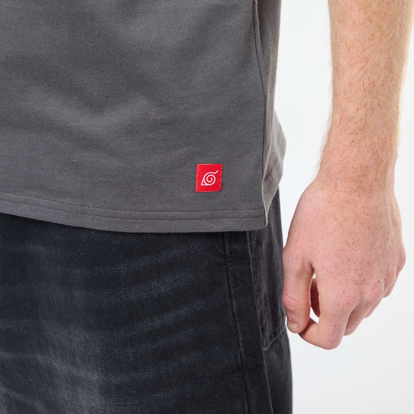T-shirt 'Sahinler' 'Naruto' en coton GRIS