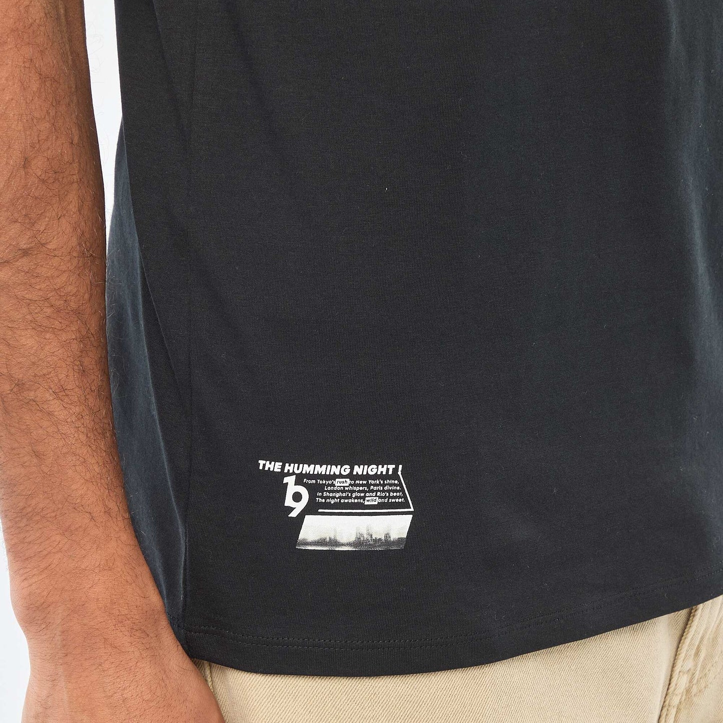 T-shirt à col rond et manches courtes imprimé NOIR