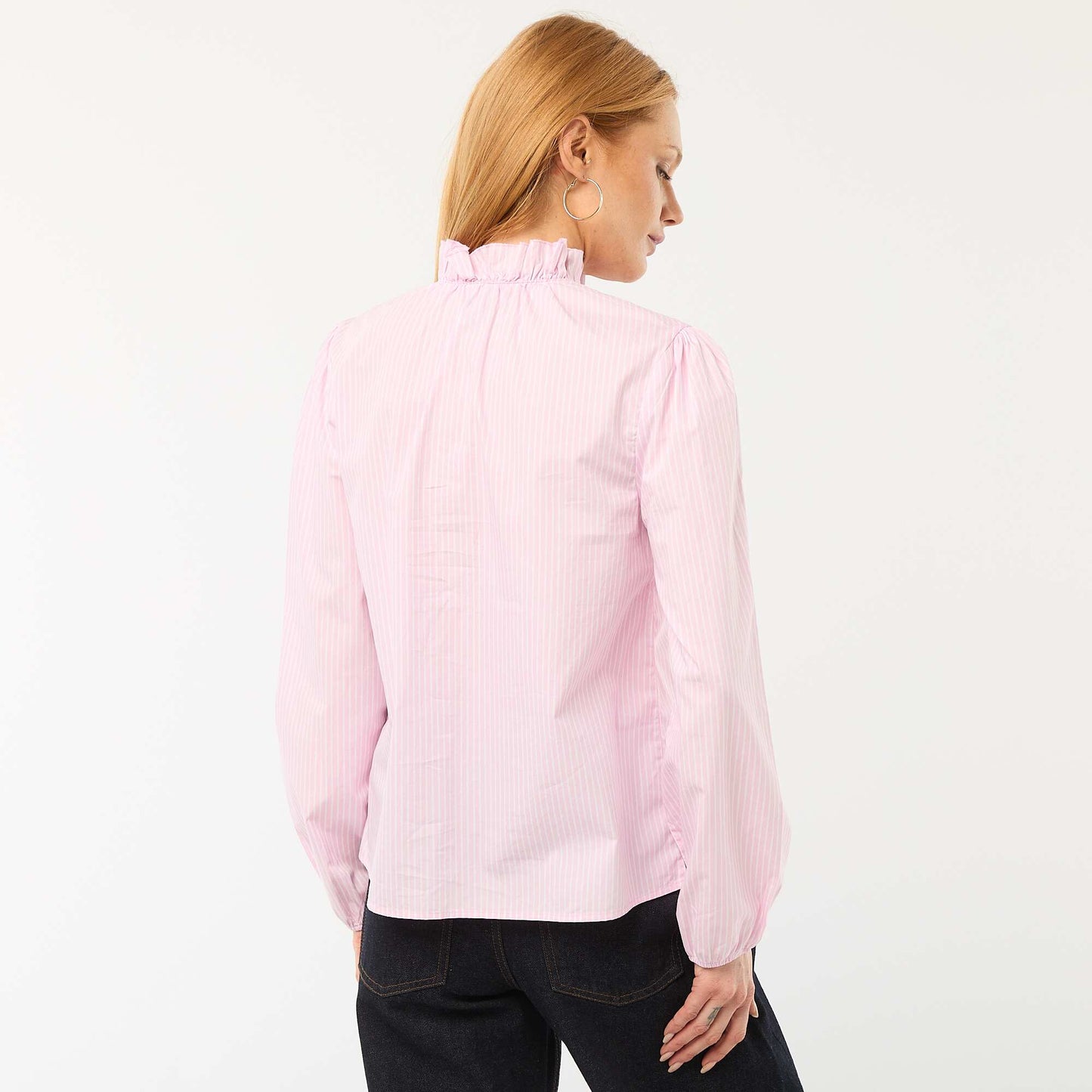 Blouse avec volants au col et à l'ouverture ROSE