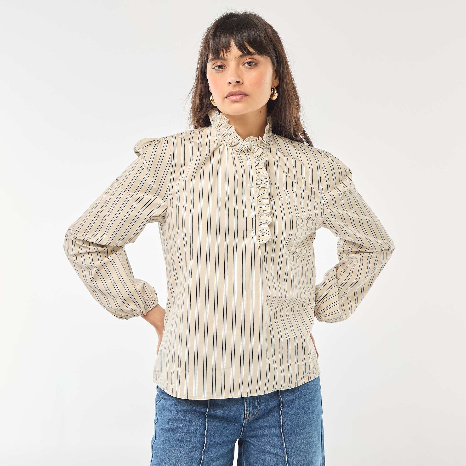 Blouse avec volants au col et à l'ouverture BLANC