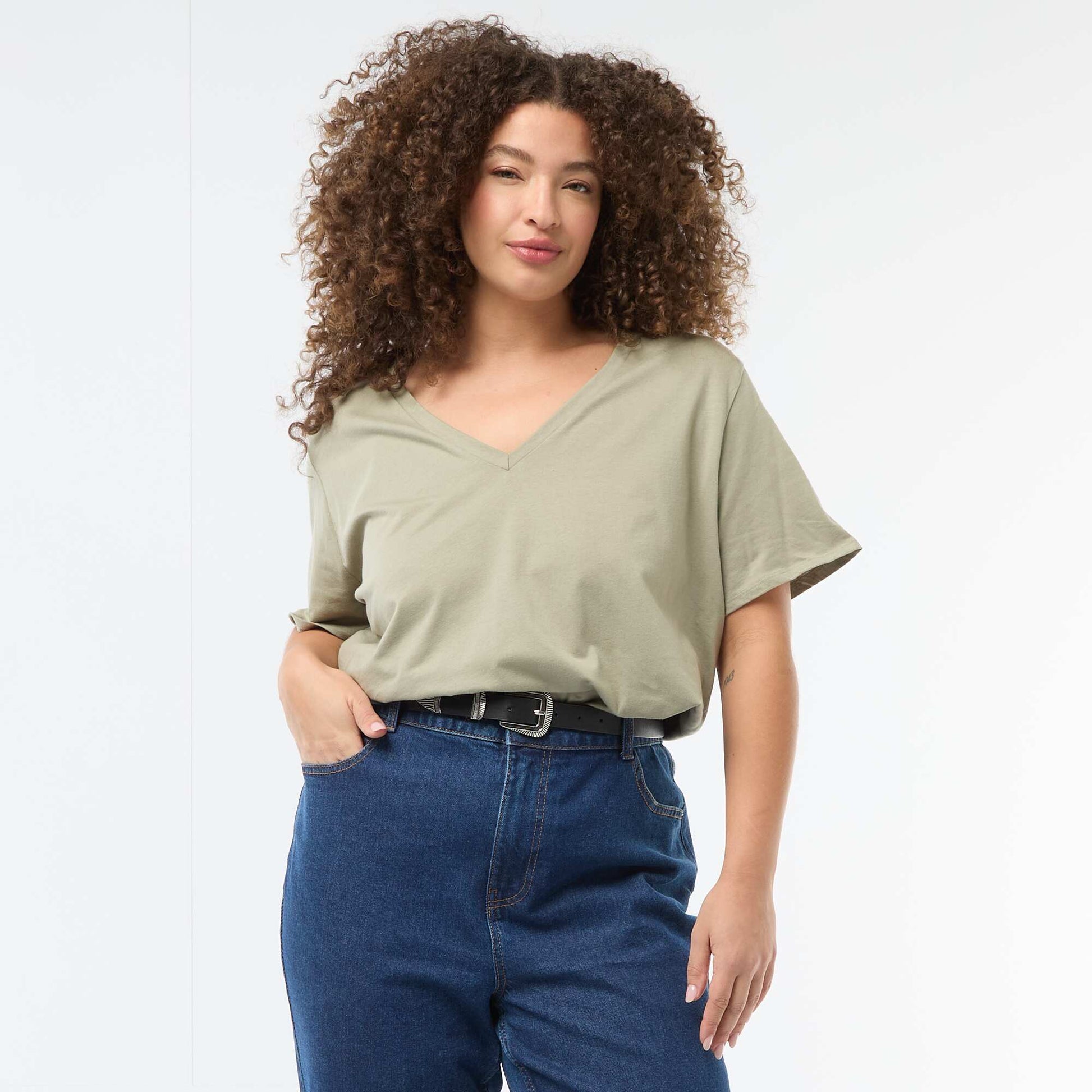T-shirt basique à manches courtes et col V VERT