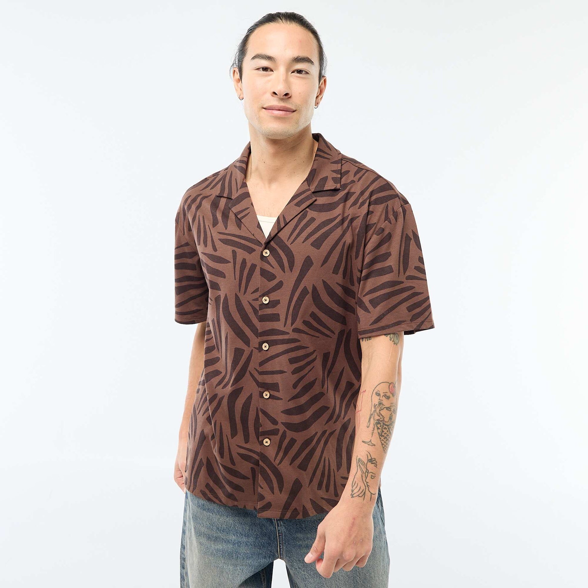 Chemise à manches courtes à motif MARRON