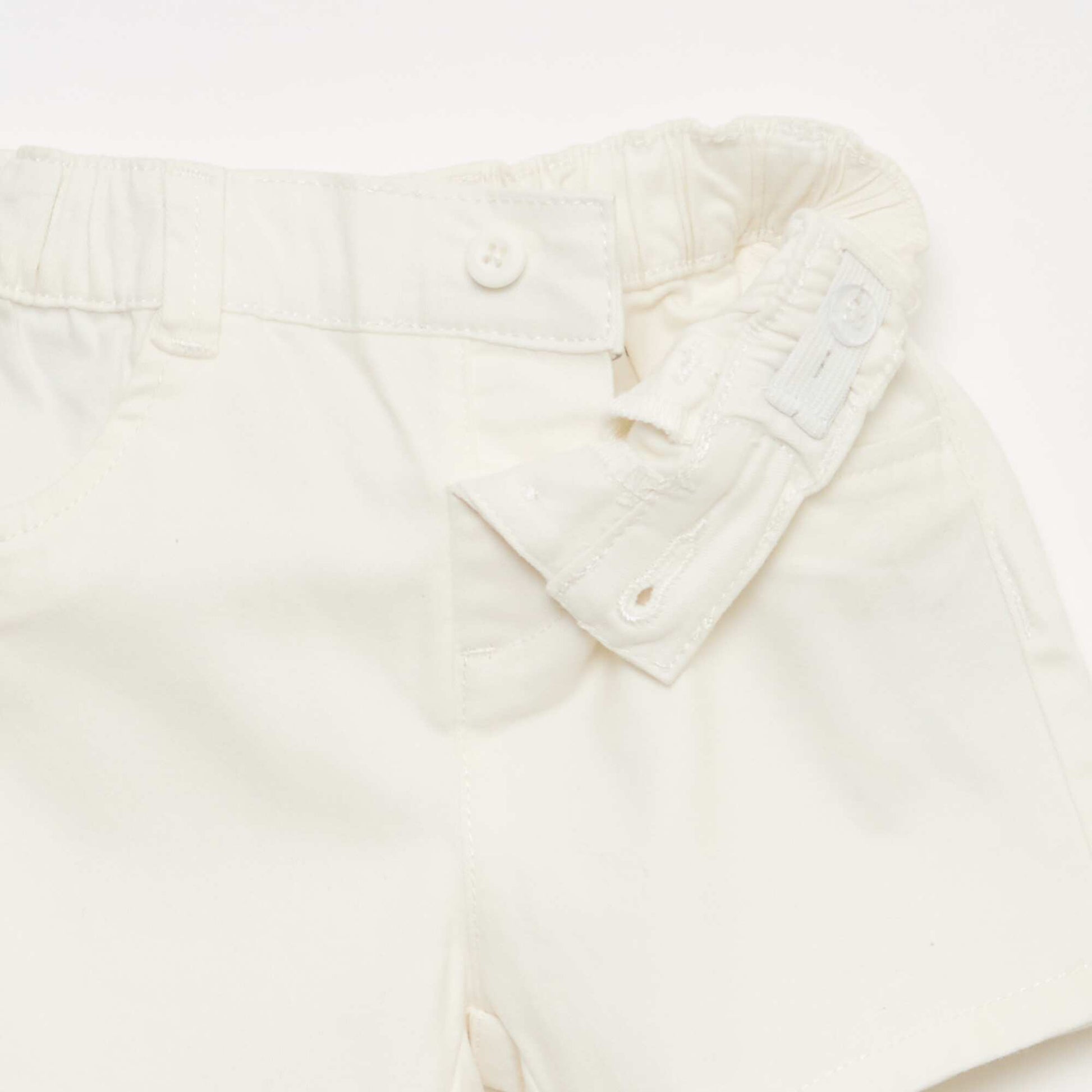 Short en twill uni BLANC