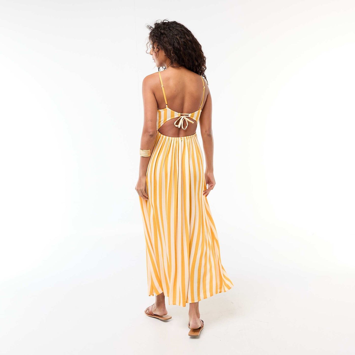 Robe longue à fines bretelles ajustables JAUNE