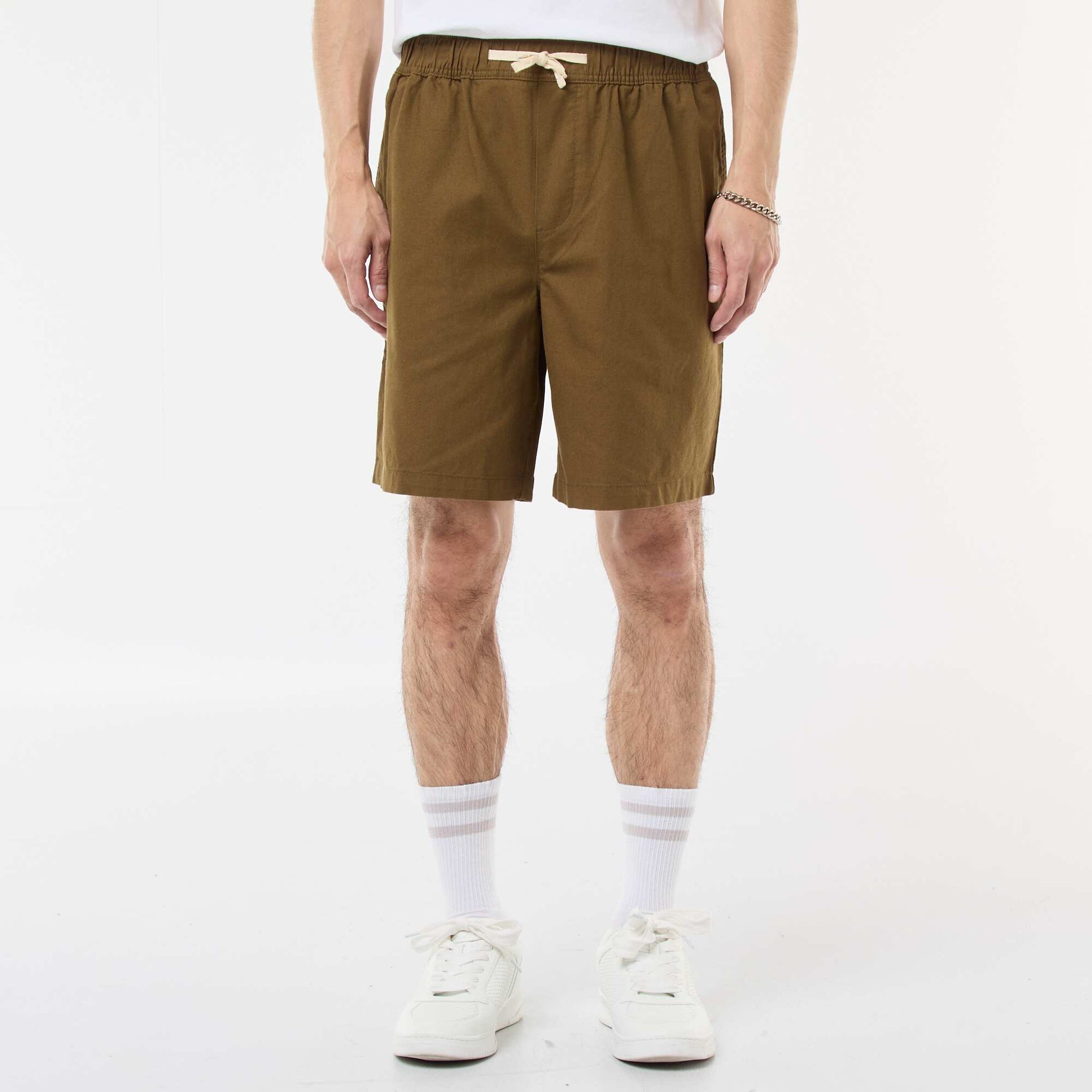 Bermuda uni en coton et lin VERT