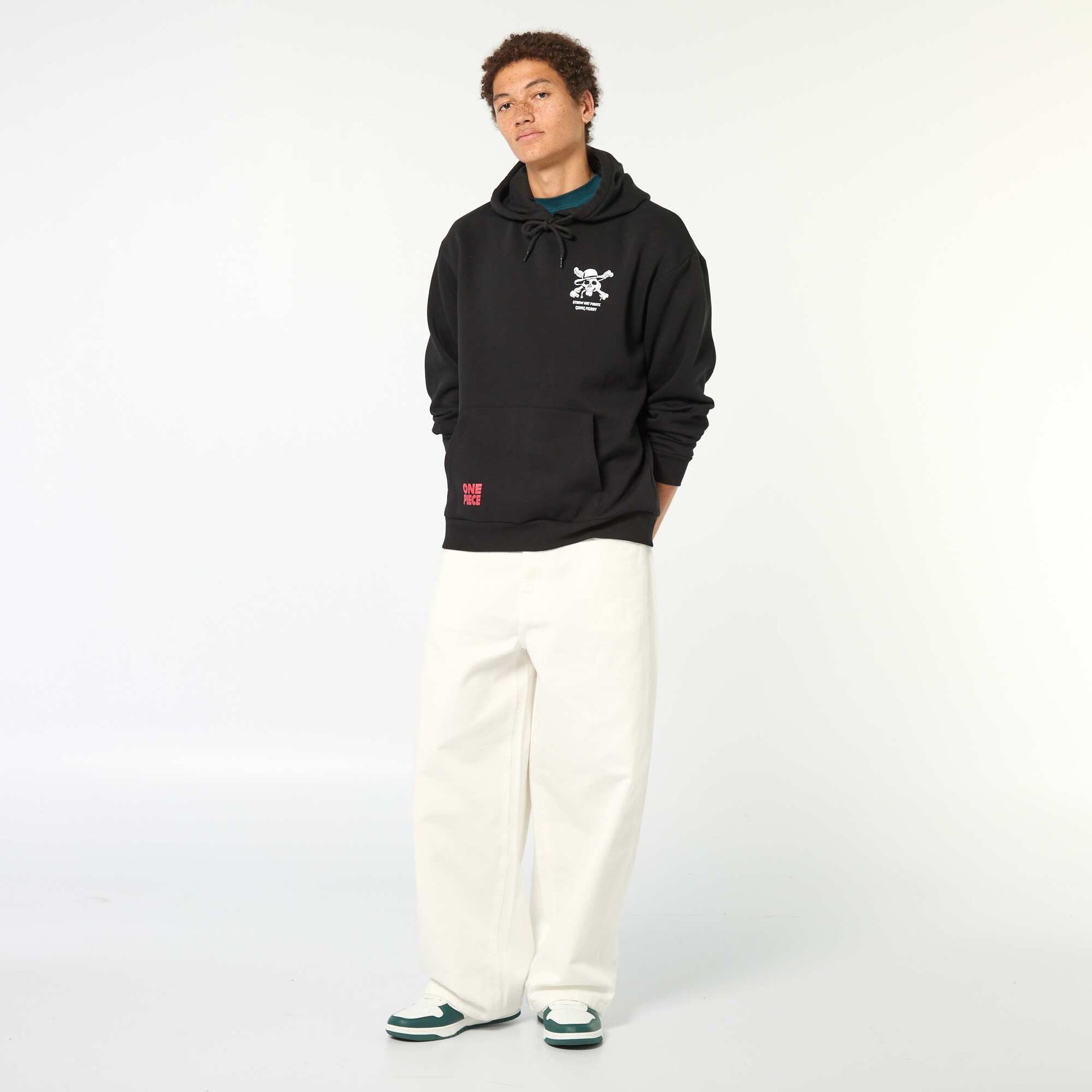 Sweat à capuche 'One piece' NOIR