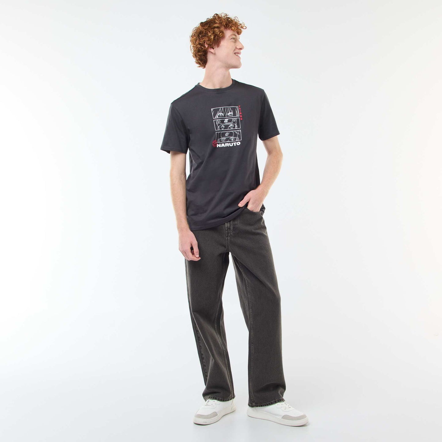Tee-shirt imprimé 'Naruto' NOIR