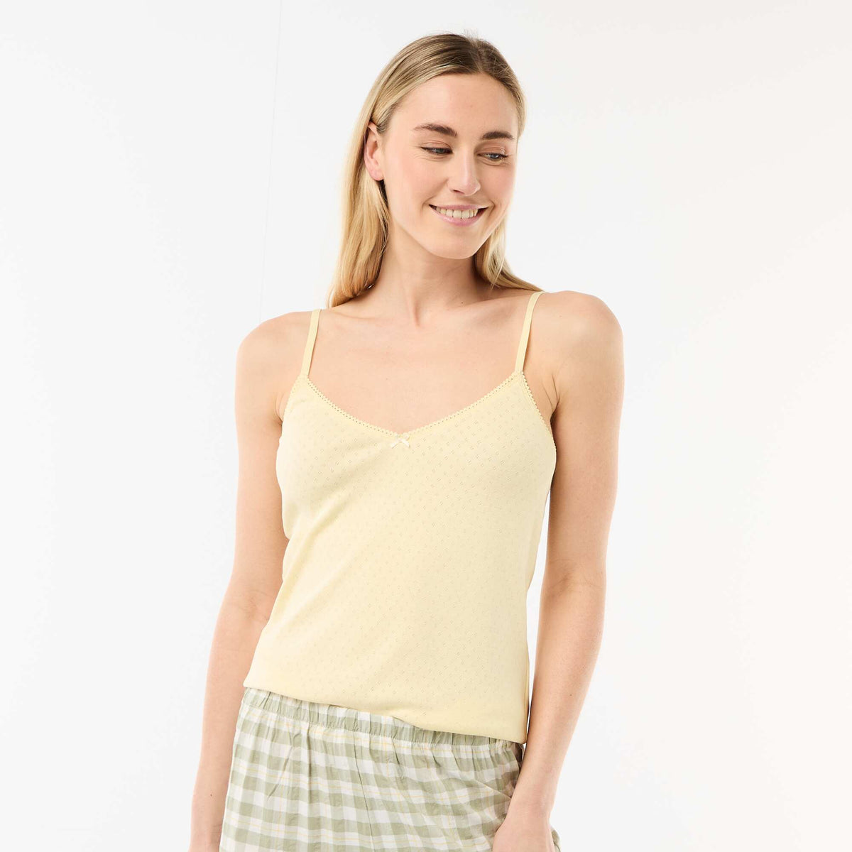 Débardeur fine bretelle réglable en coton uni JAUNE
