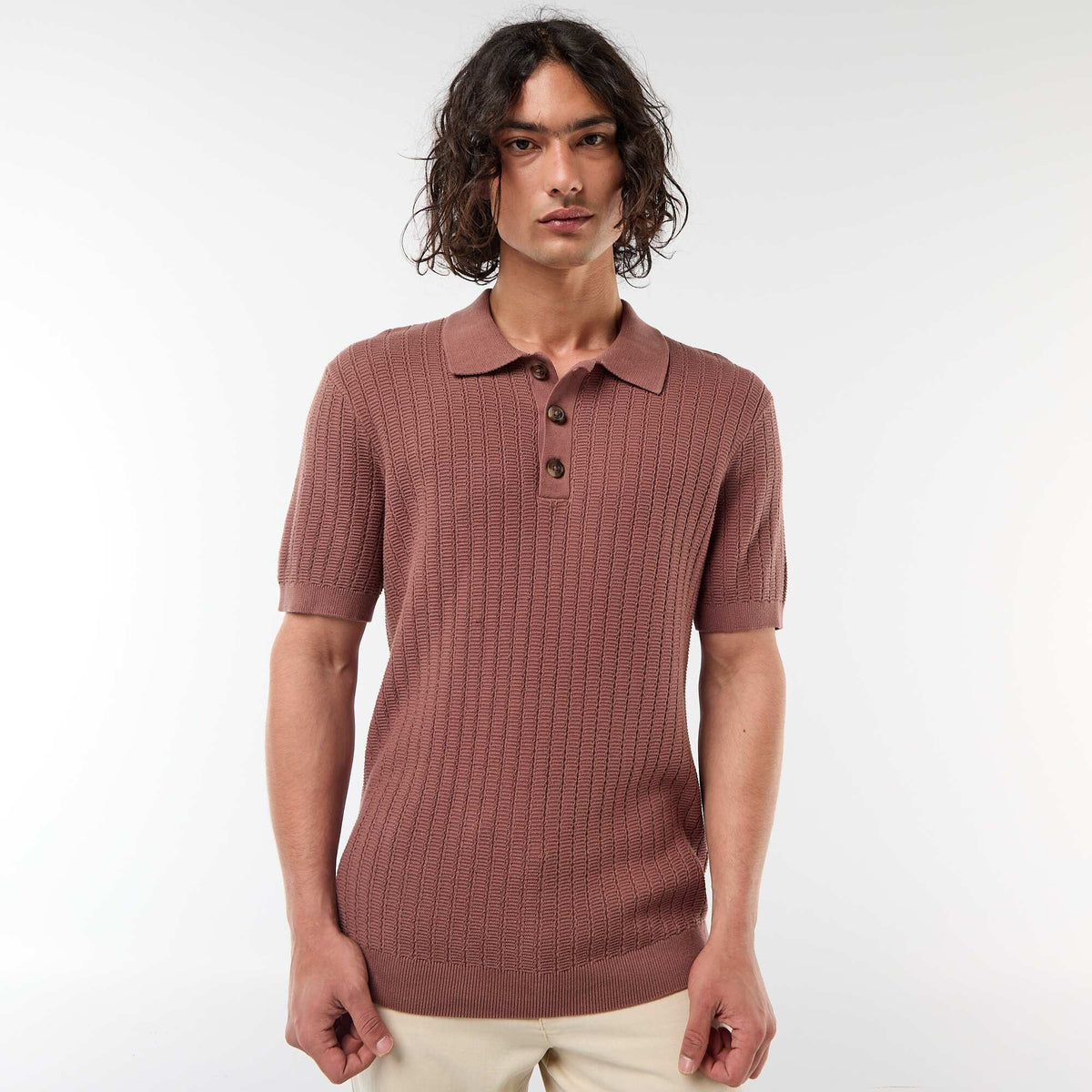 Polo en maille effet tricot MARRON