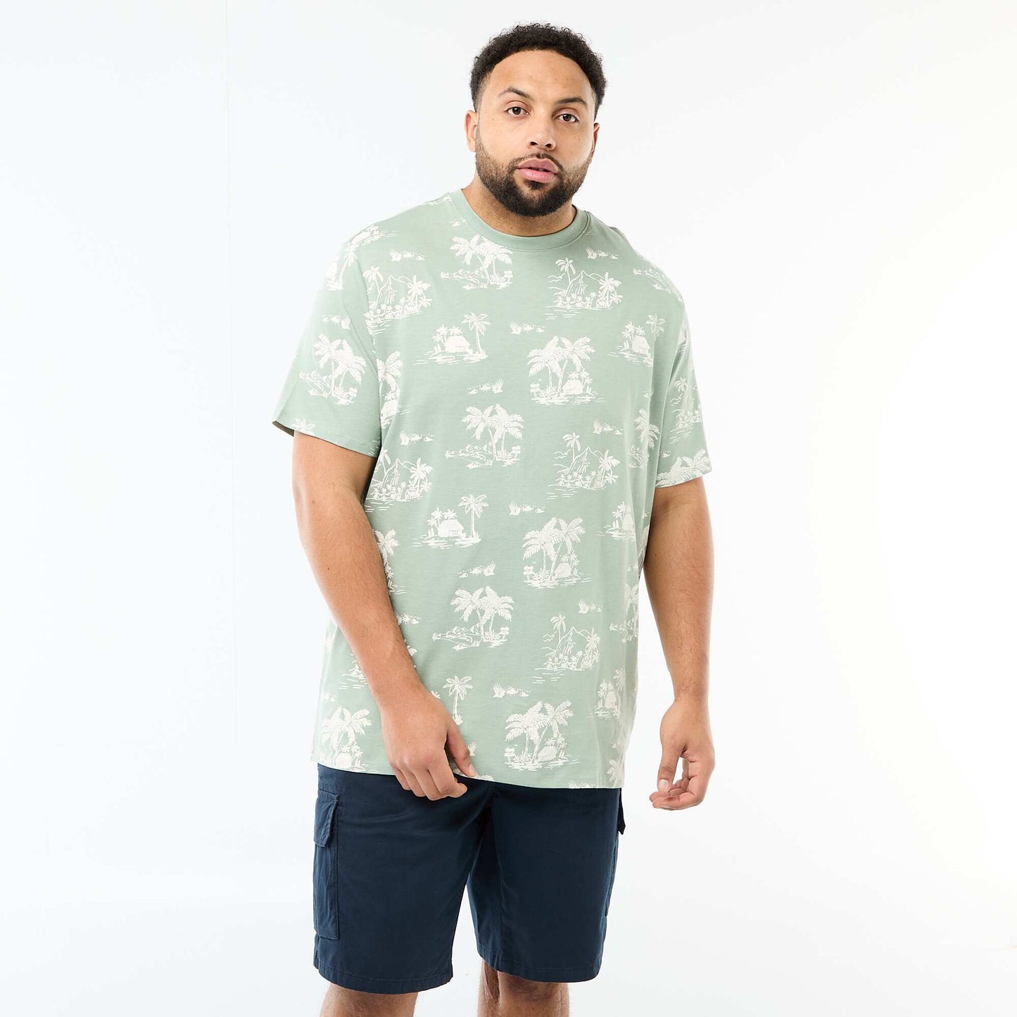 T-shirt imprimé à manches courtes et col rond VERT