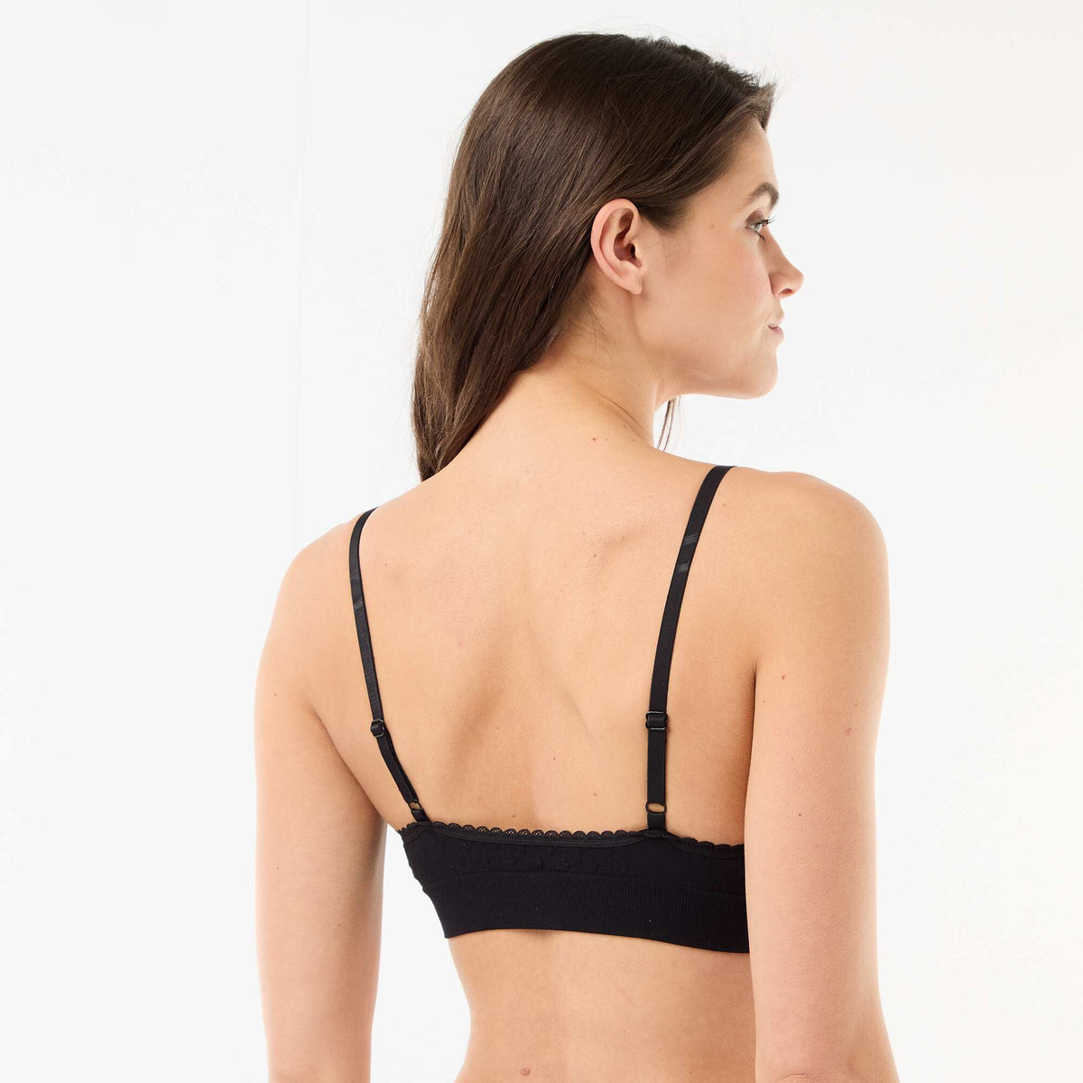 Lot 2 brassières en maille matelassée BLANC/NOIR