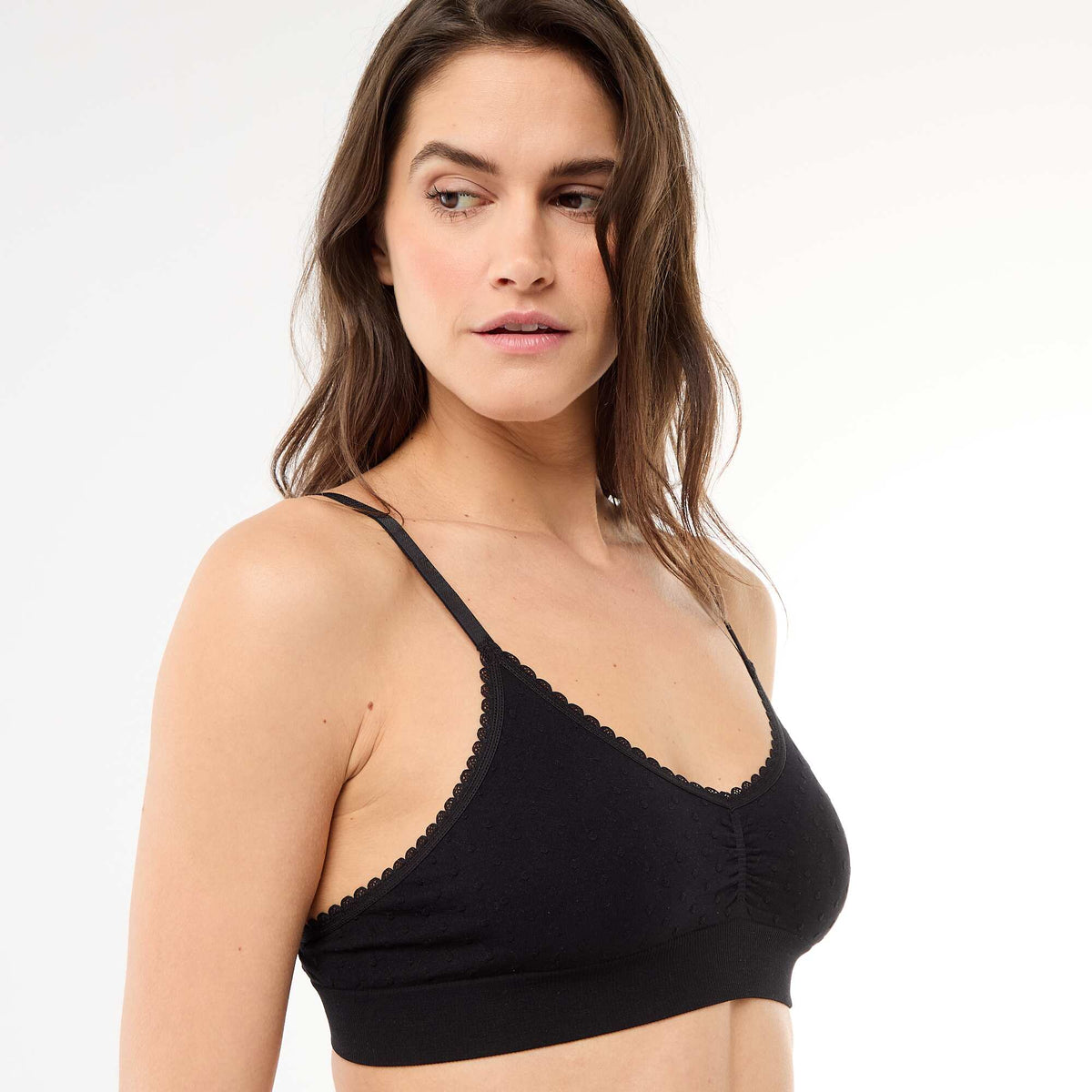 Lot 2 brassières en maille matelassée BLANC/NOIR